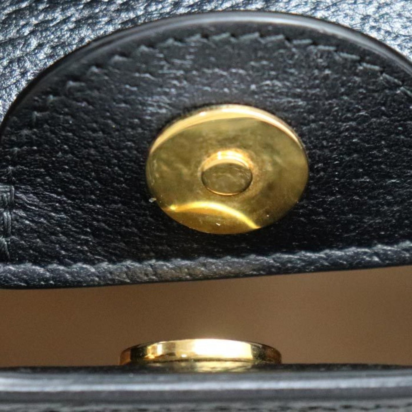 Gucci Black Leather Shoulder Bag ( )