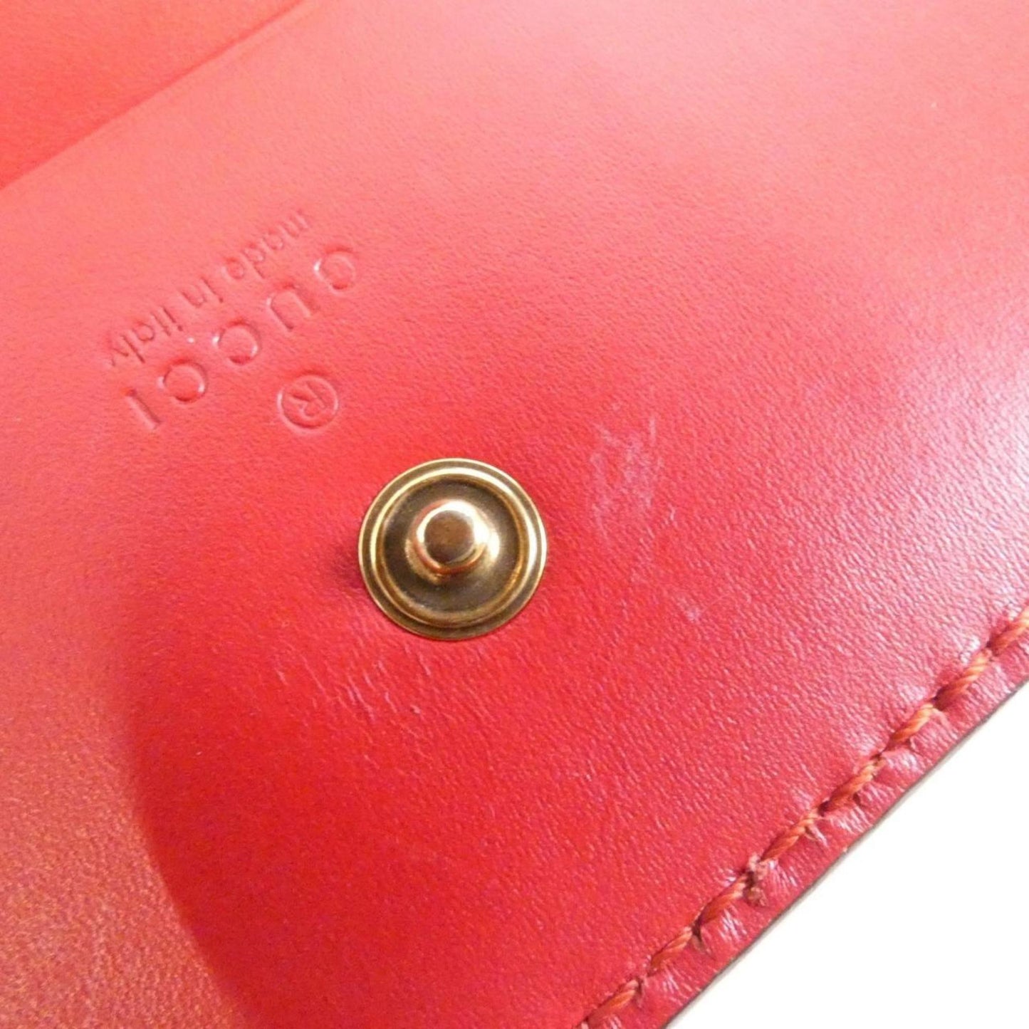 Gucci Red Color Leather Wallet (Bi-Fold) ( )