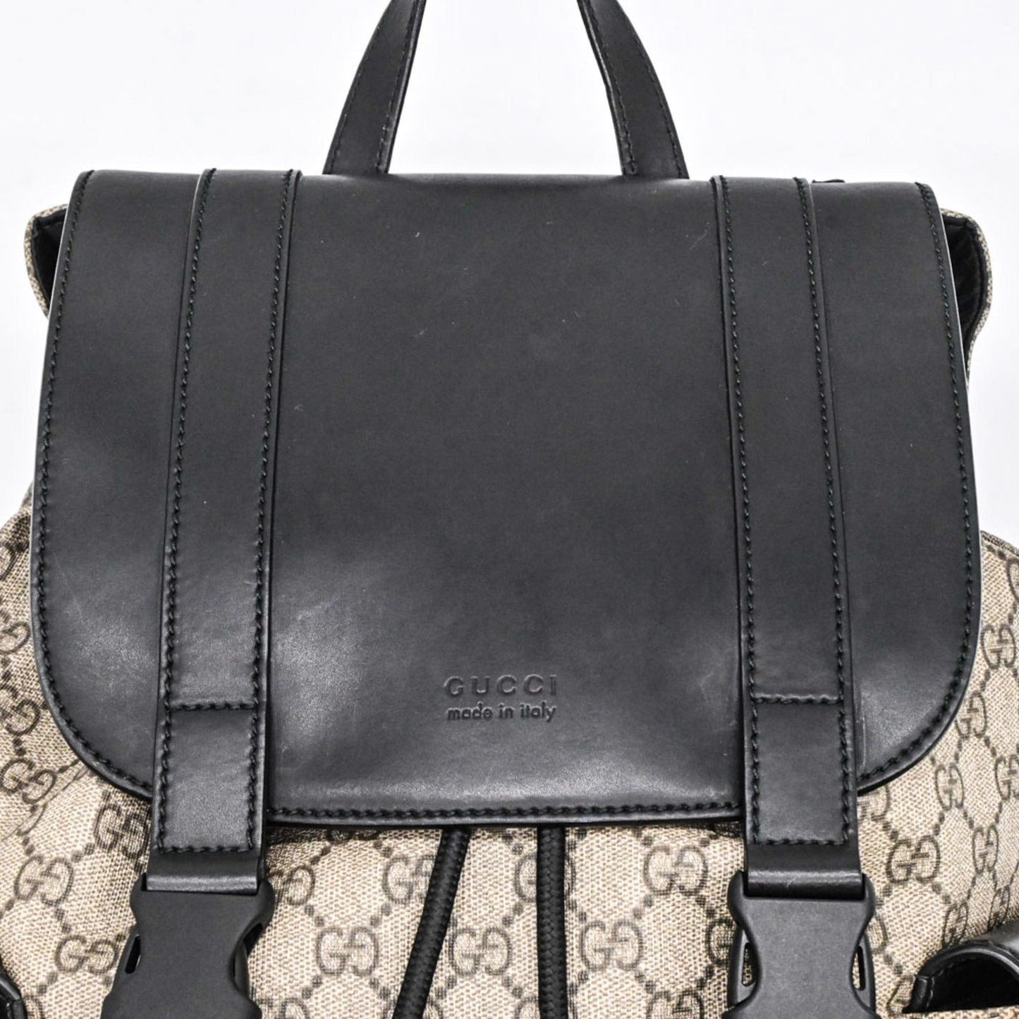 Gucci Beige Black Gg Supreme Leather Backpack ( )