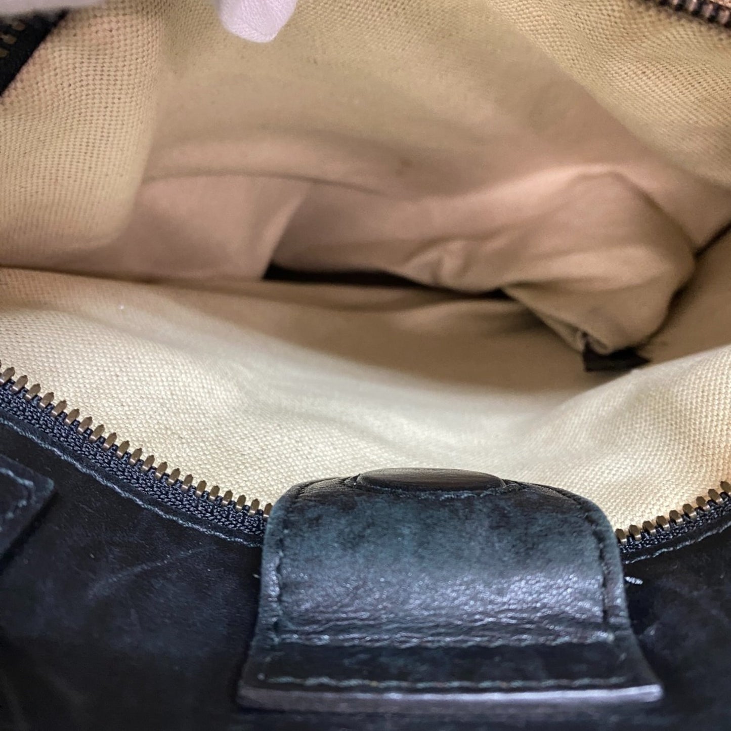 Gucci Beige Black Pvc Leather Tote Bag ( )
