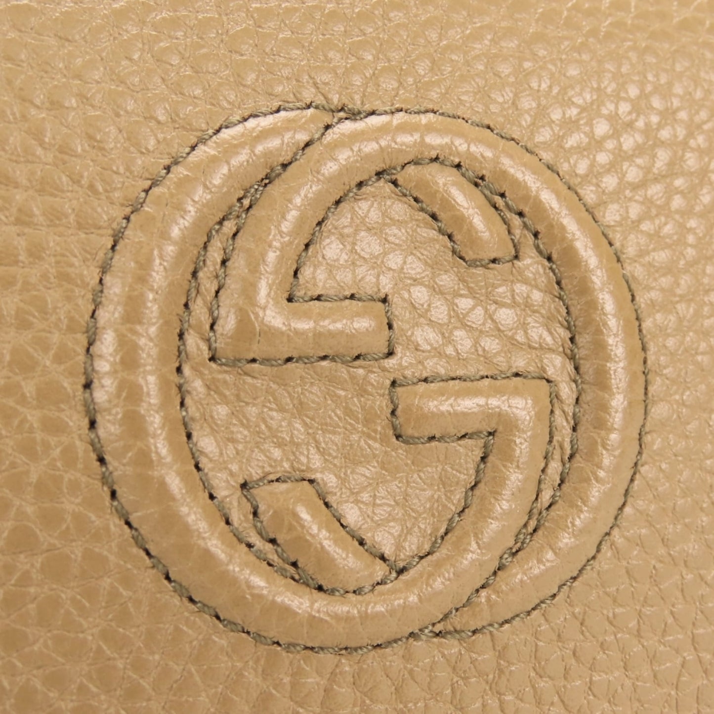 Gucci Beige Leather Wallet (Tri-Fold) ( )