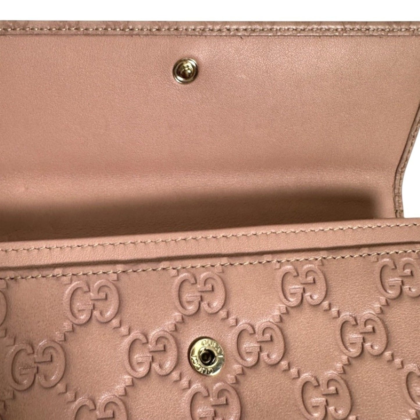 Gucci Pink Leather Wallet (Bi-Fold) ( )