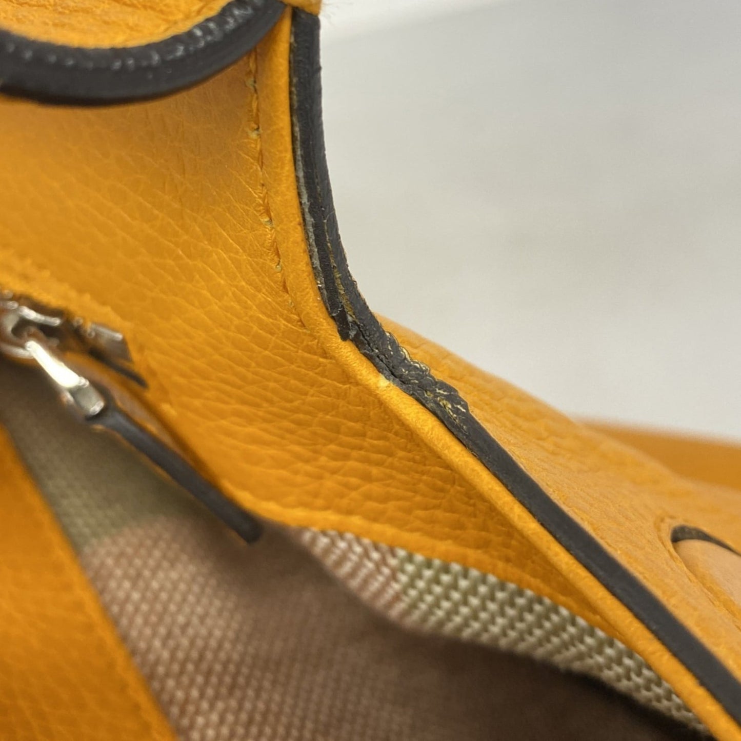 Gucci Orange Leather Handbag ( )