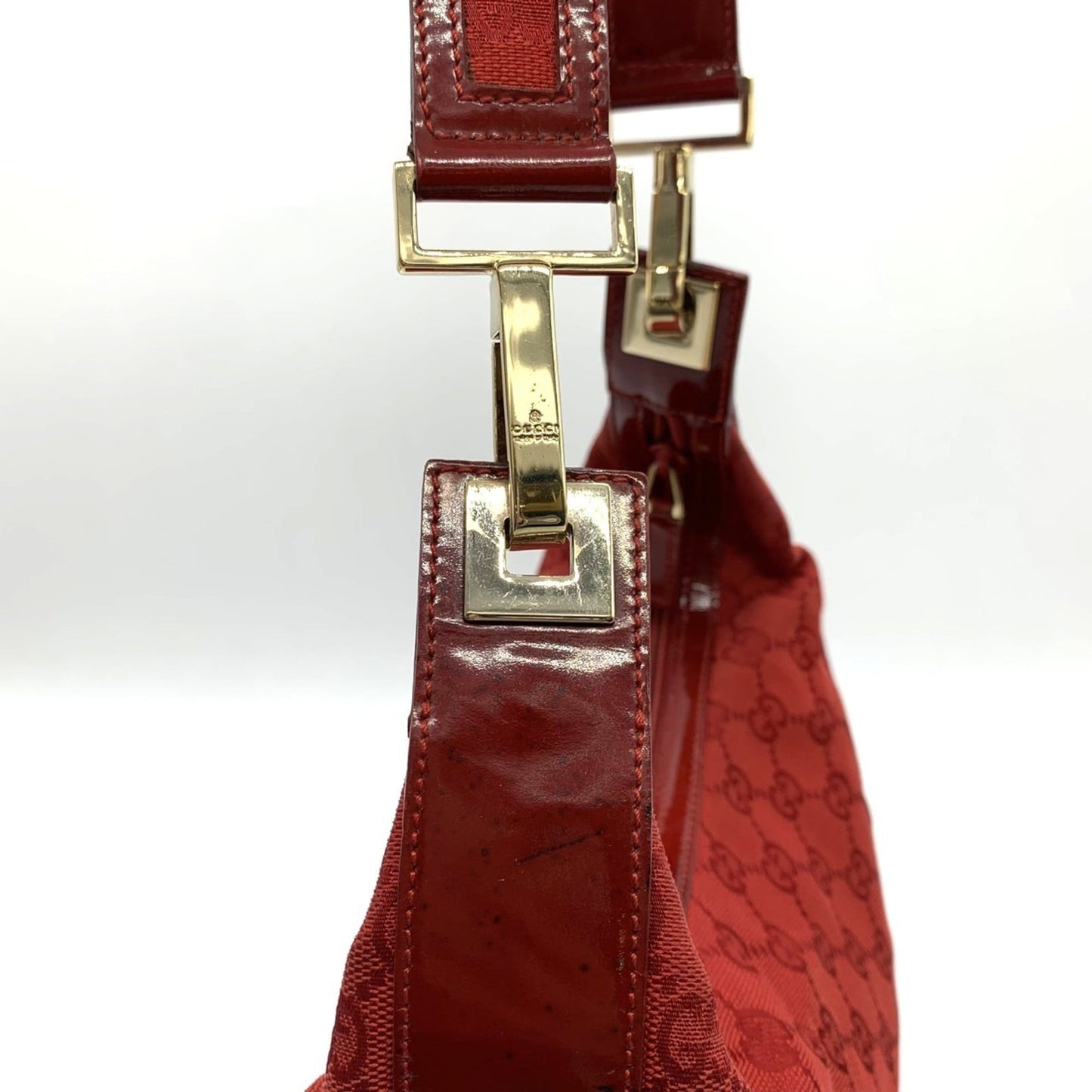 Gucci Red Color Gg Canvas Shoulder Bag ( )