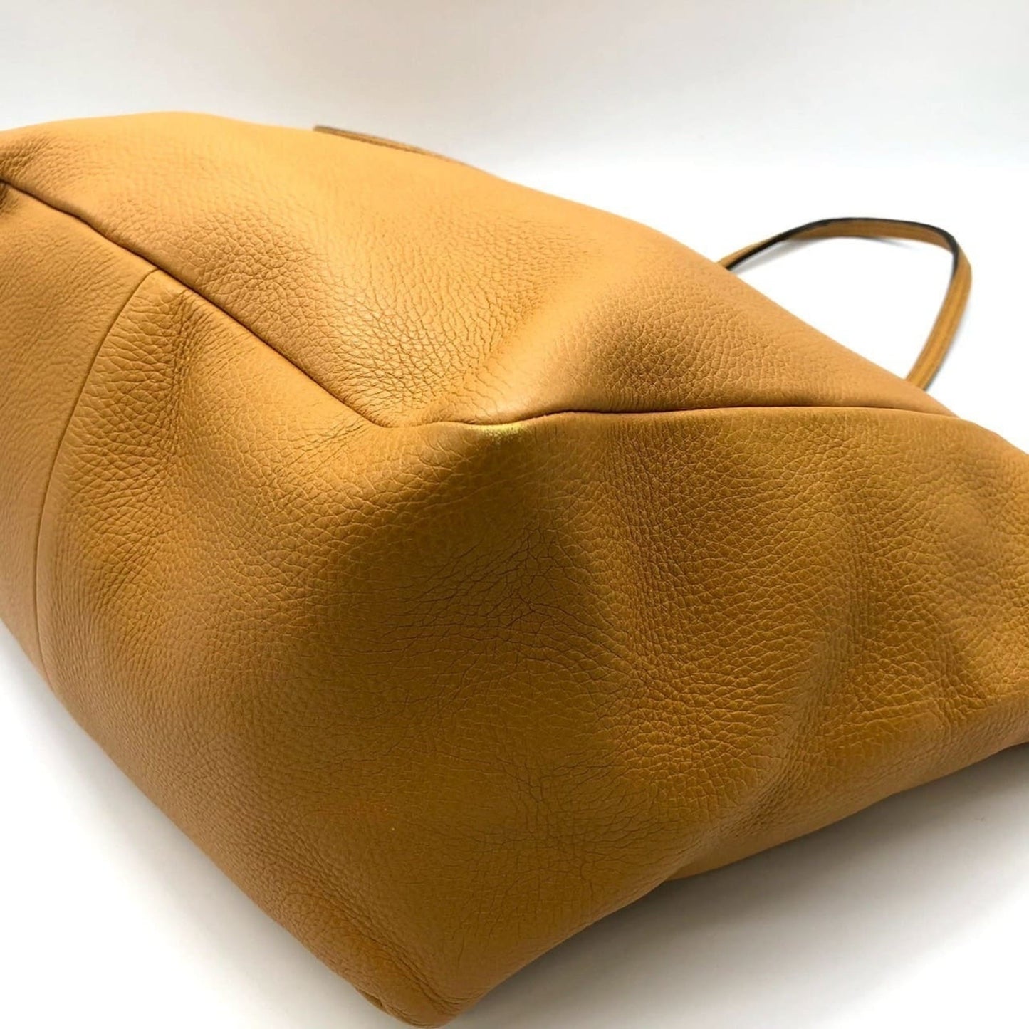 Gucci Yellow Leather Tote Bag ( )