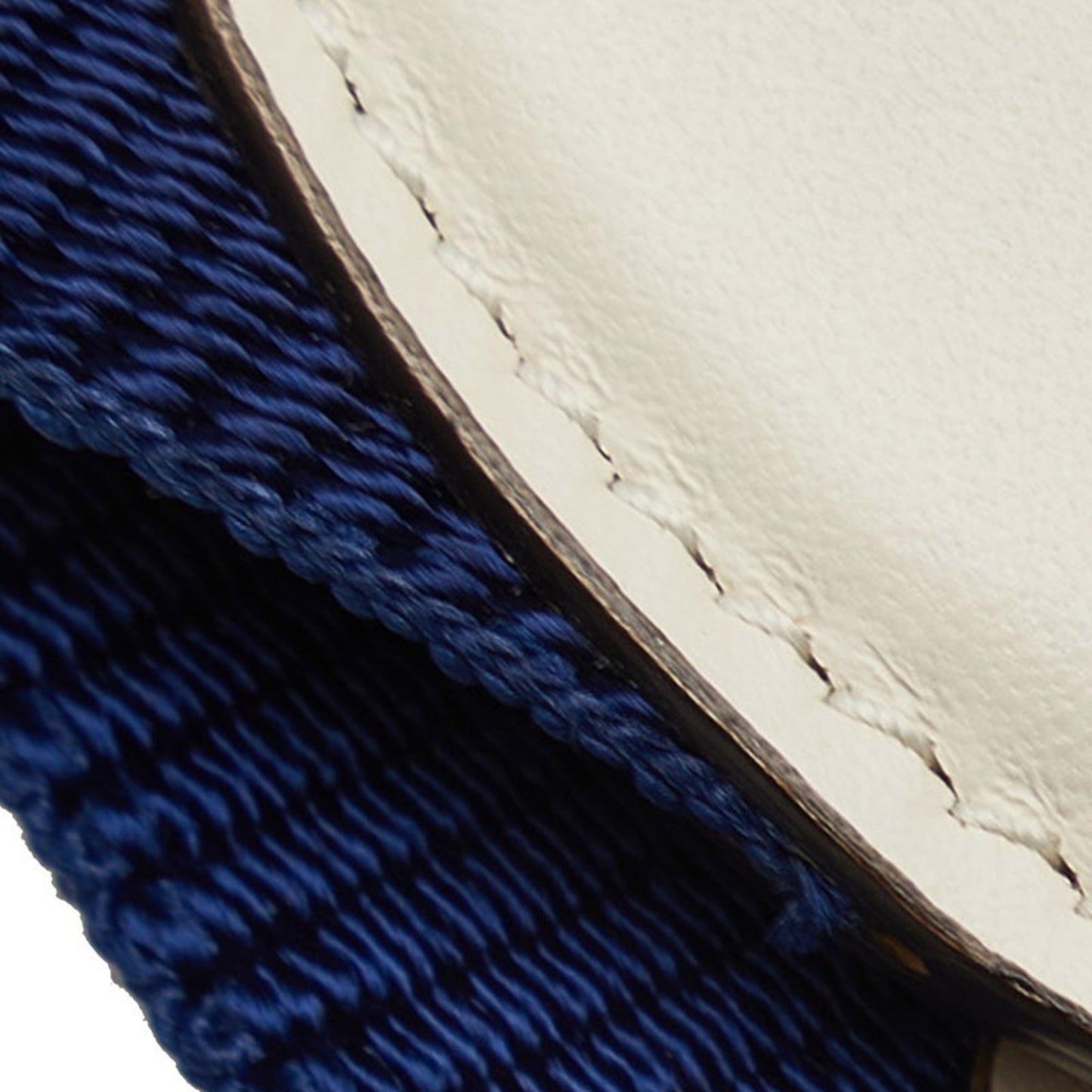 Gucci White Leather Shoulder Bag ( )
