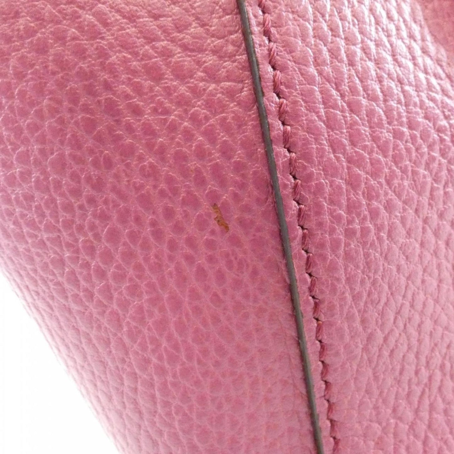 Gucci Gold Leather Handbag ( )