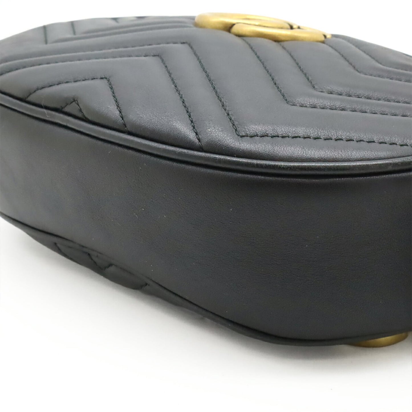 Gucci Black Leather ( )