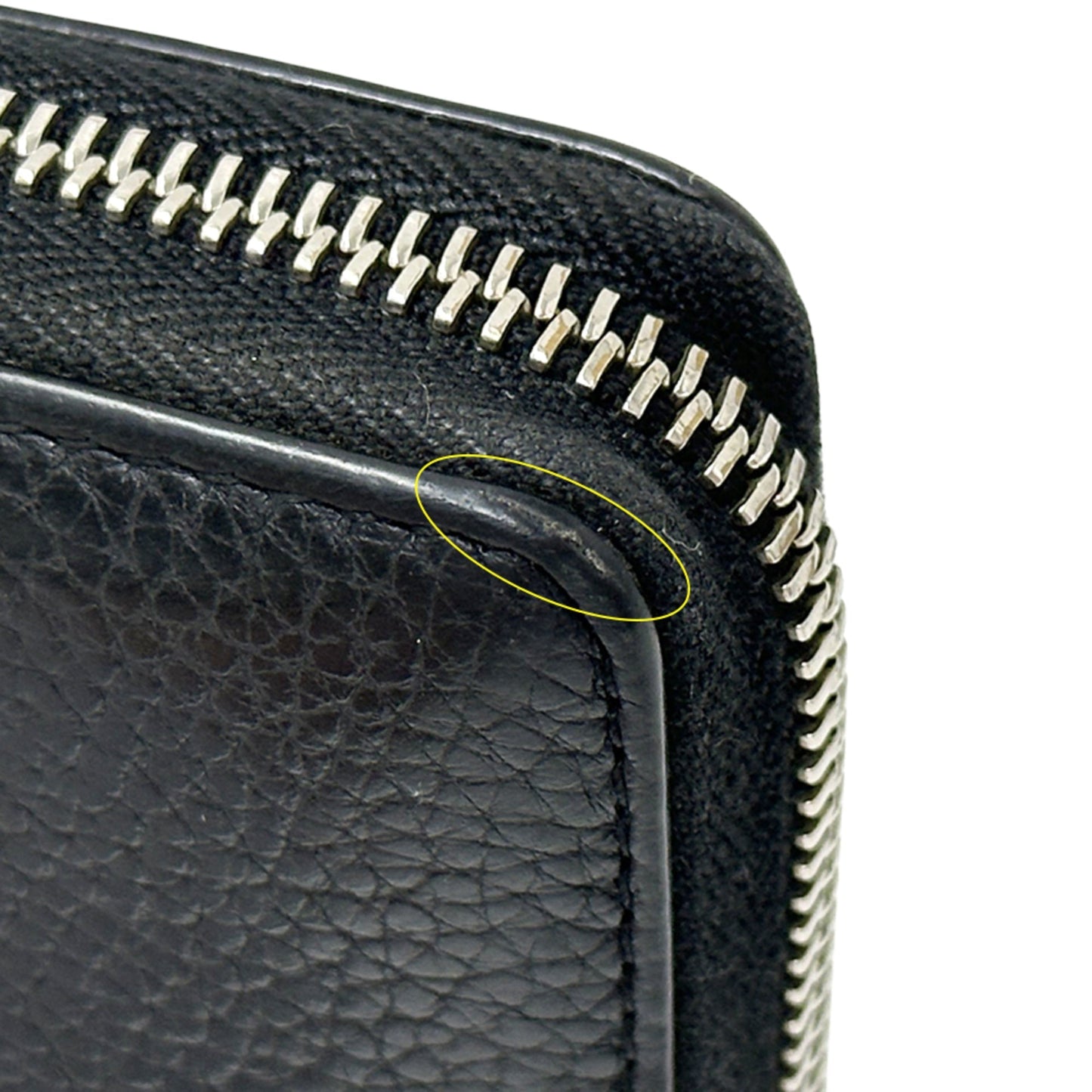 Gucci Black Leather Long Wallet (Bi-Fold) ( )