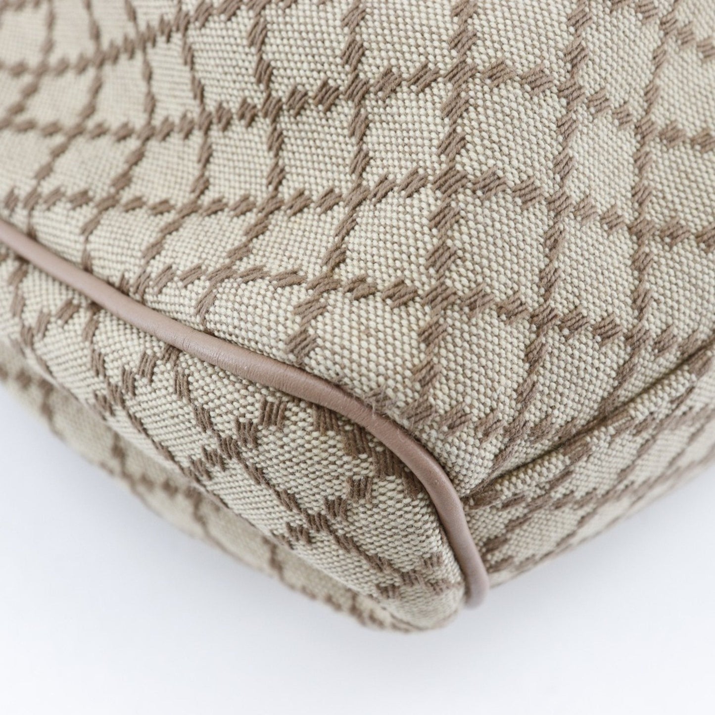 Gucci Beige Pink Canvas Handbag ( )