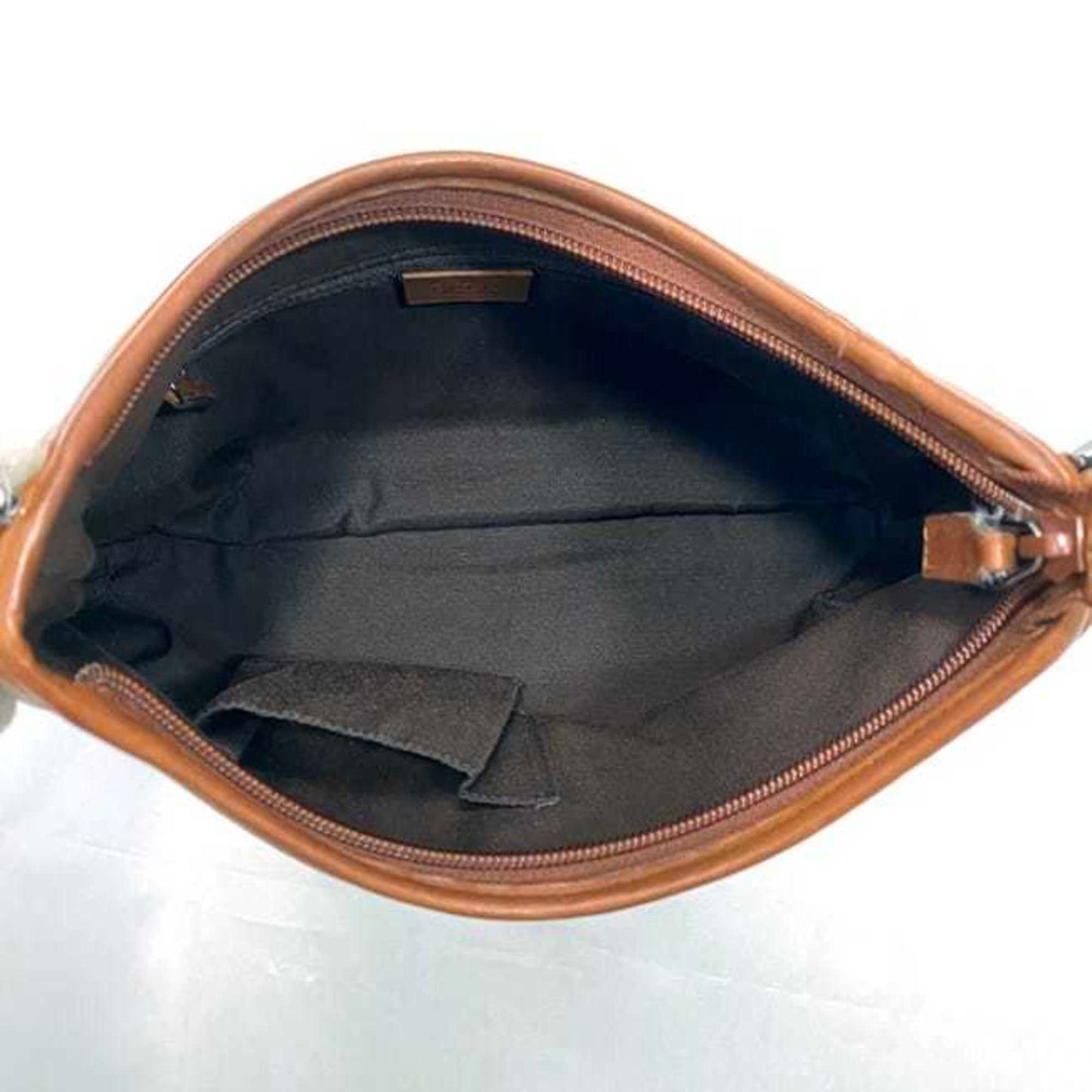 Gucci Abbey Black Leather Shoulder Bag ( )