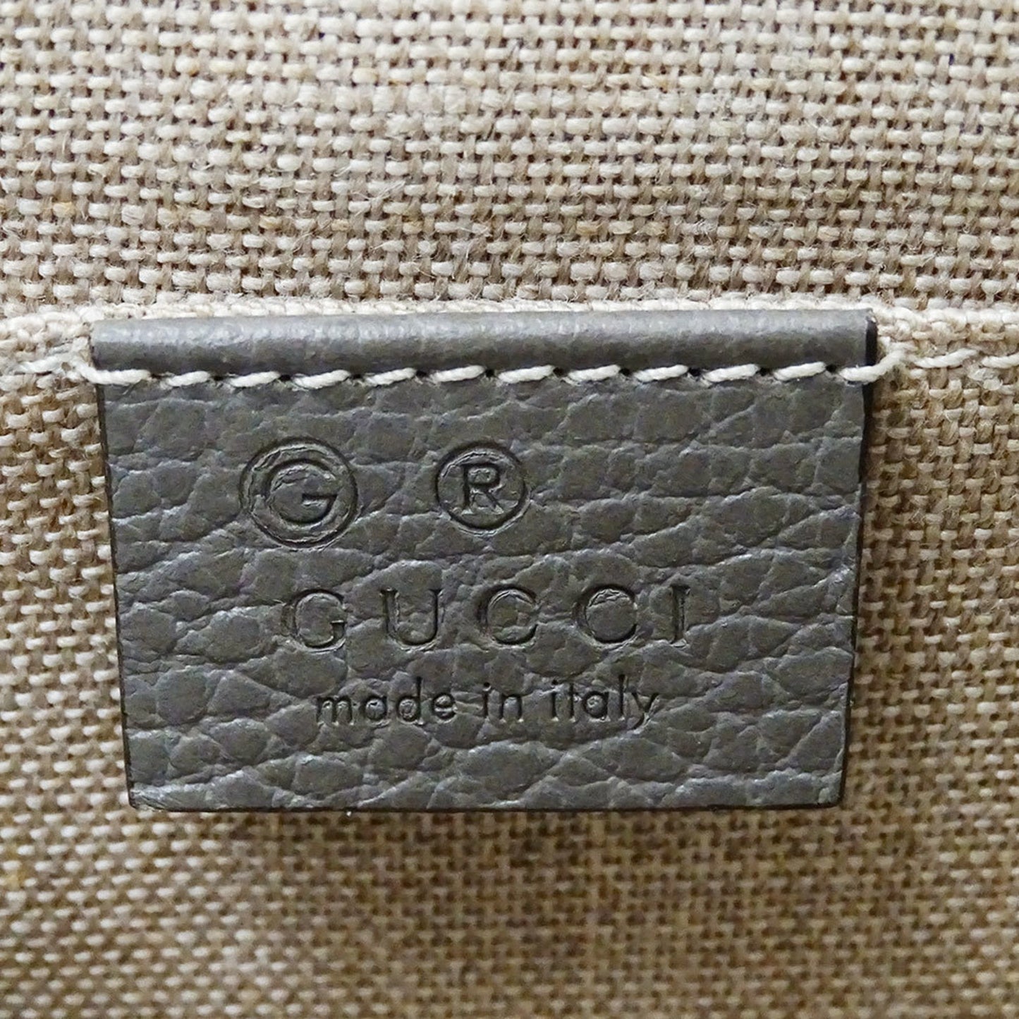 Gucci Gray Leather Shoulder Bag ( )