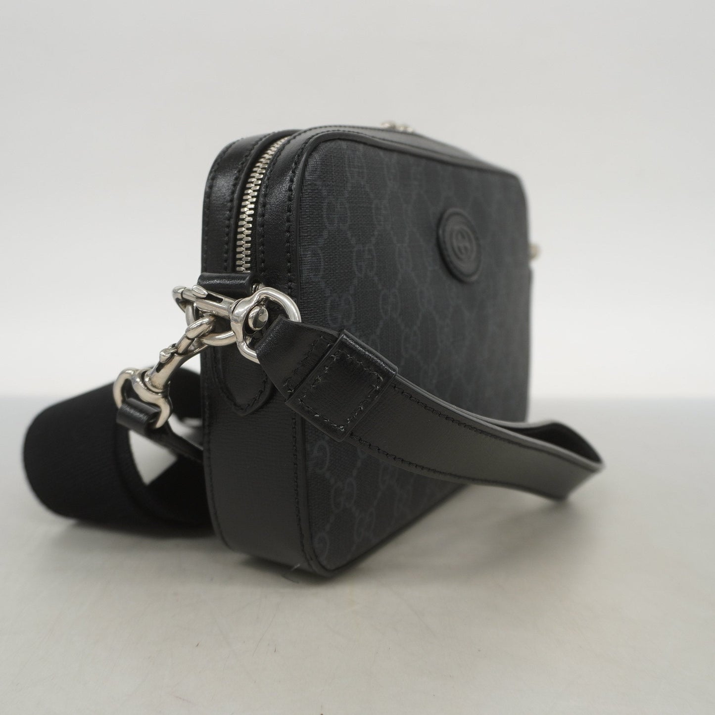 Gucci GG Supreme Black Shoulder Bag