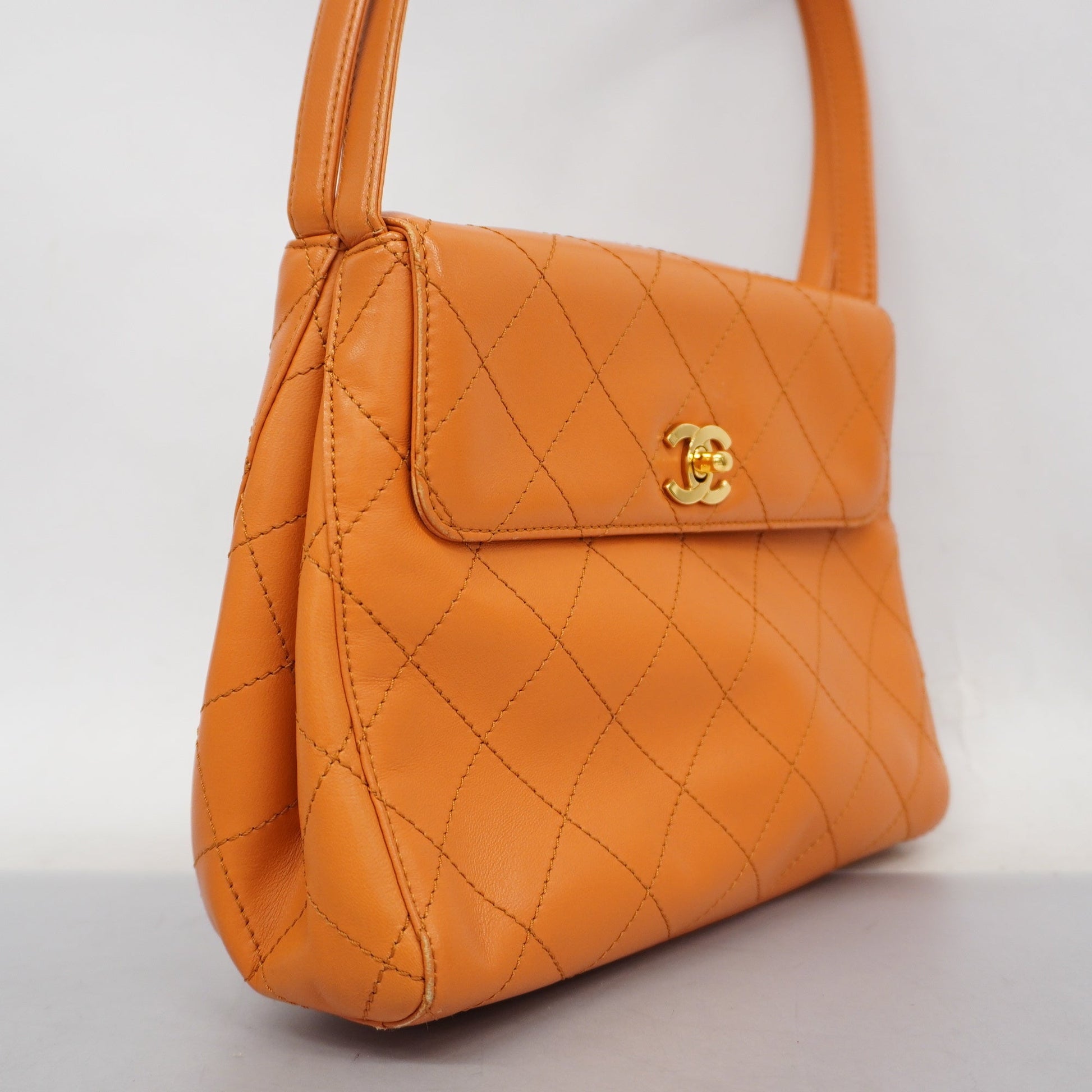 Chanel Matelassé Handbag Bag - Ewore Bags