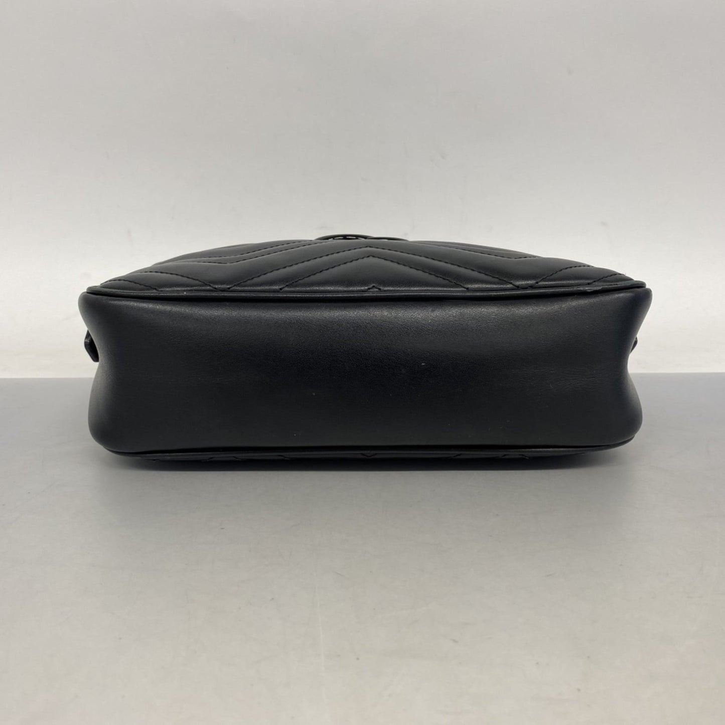 Gucci Black Leather Shoulder Bag ( )