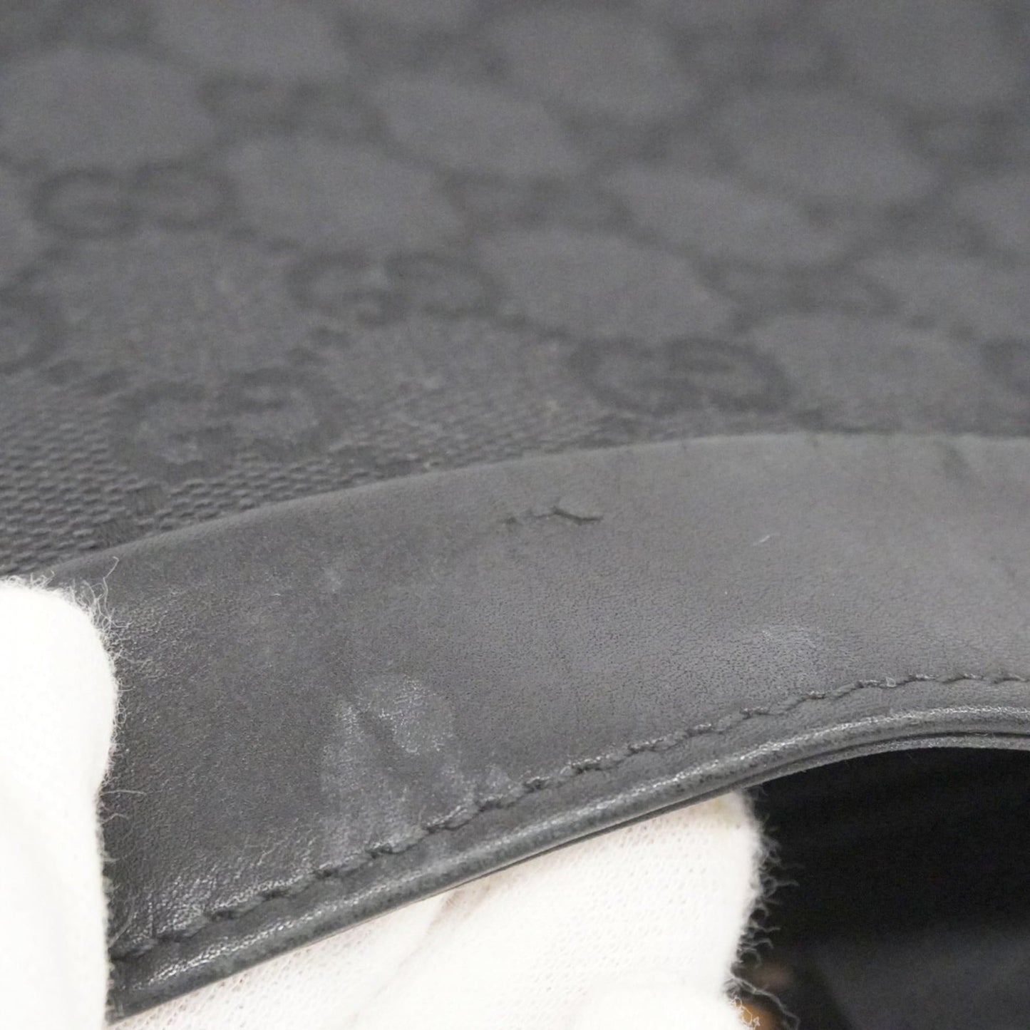 Gucci Black Canvas Shoulder Bag ( )