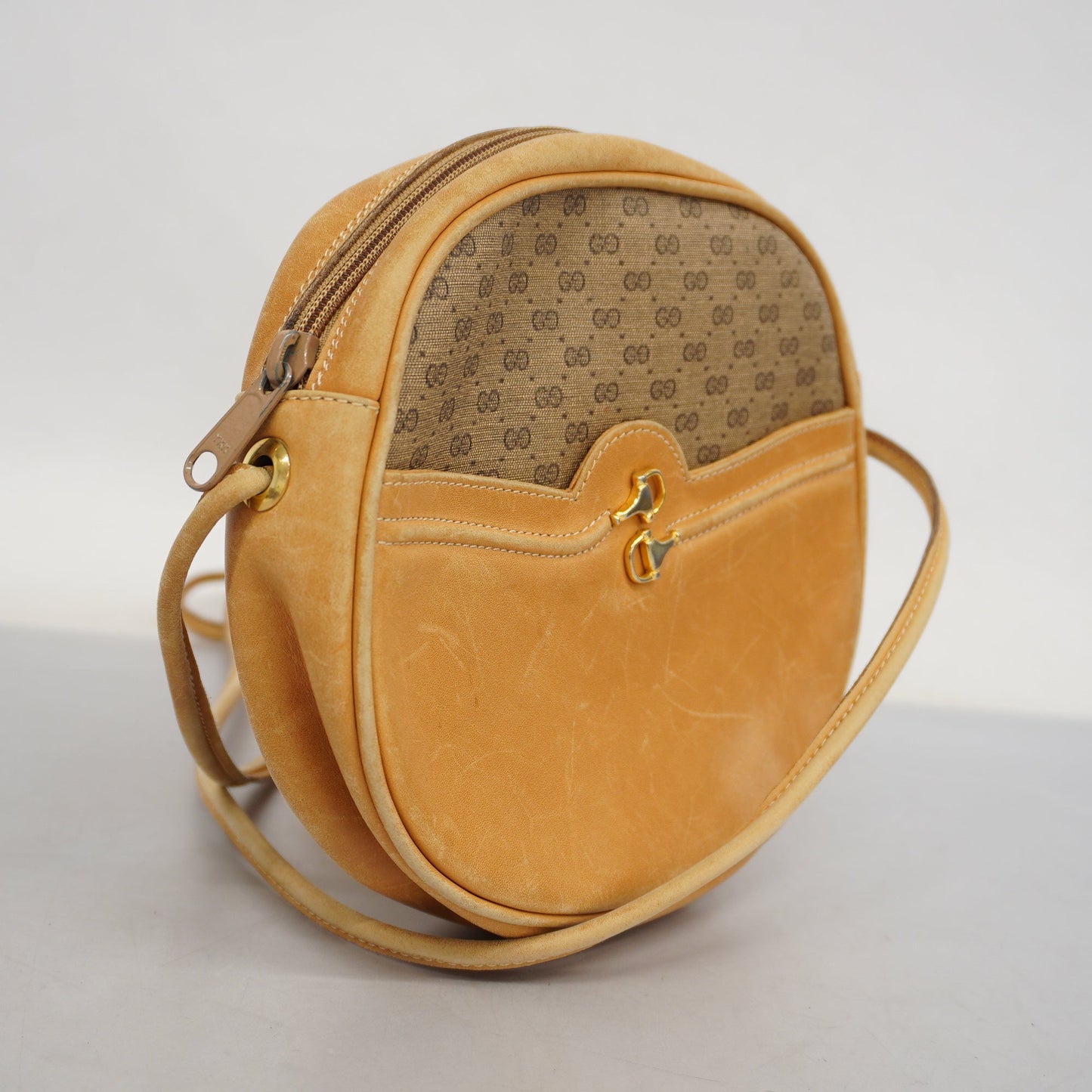 Gucci Leather Shoulder Bag