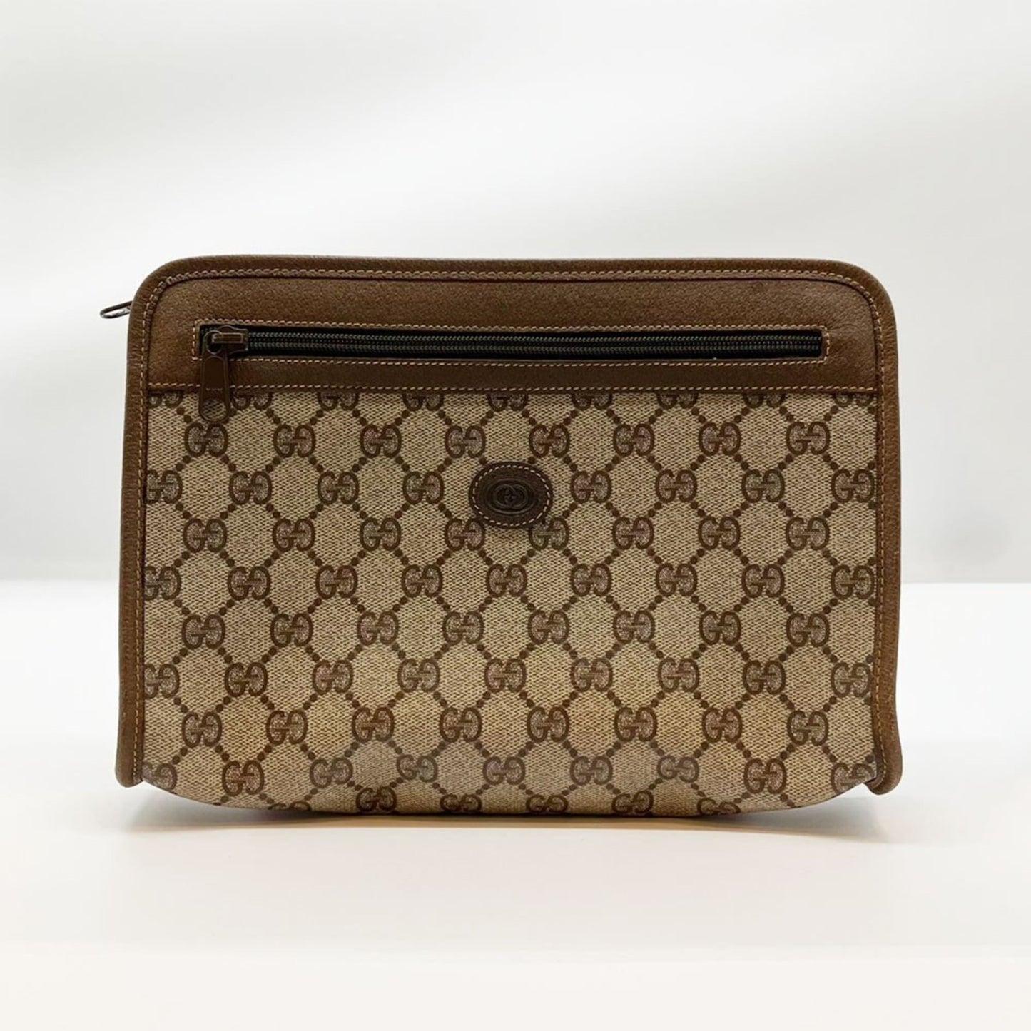 Gucci Brown Gg Plus Clutch Bag ( )