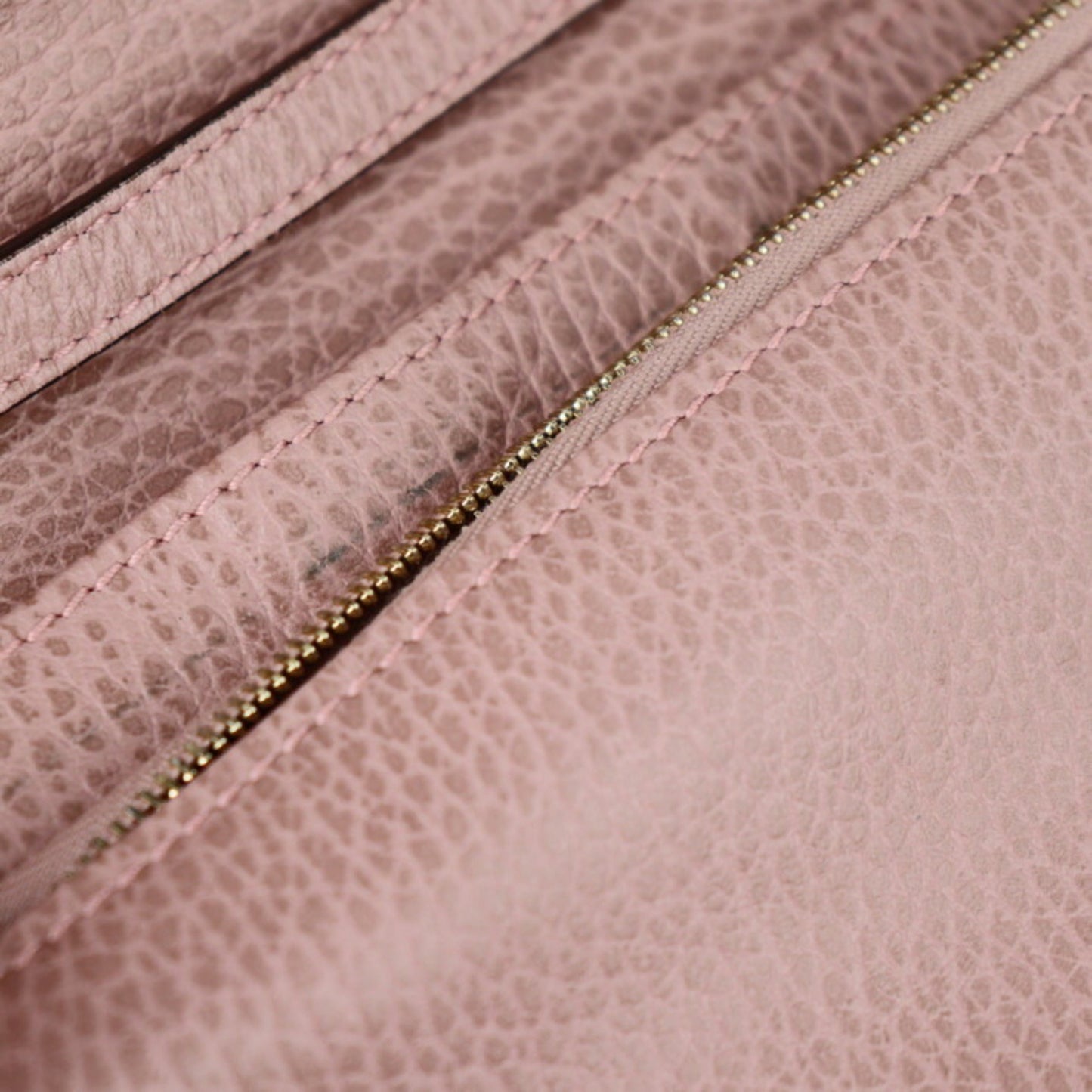 Gucci Pink Chain/Shoulder Wallet ( )
