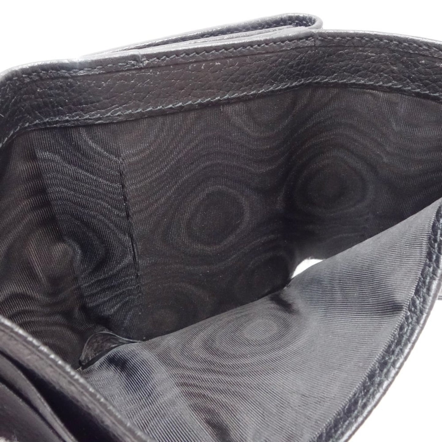 Gucci Black Leather Wallet (Tri-Fold) ( )