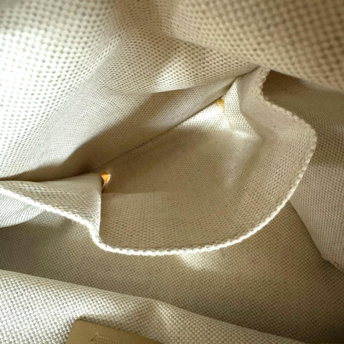 Gucci Beige Gg Canvas Handbag ( )