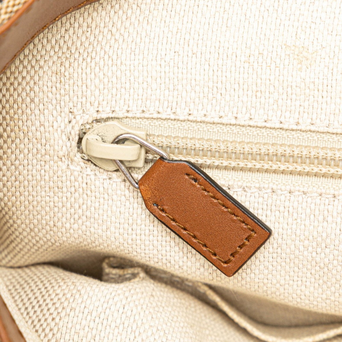 Gucci Beige Brown Canvas Leather Shoulder Bag ( )