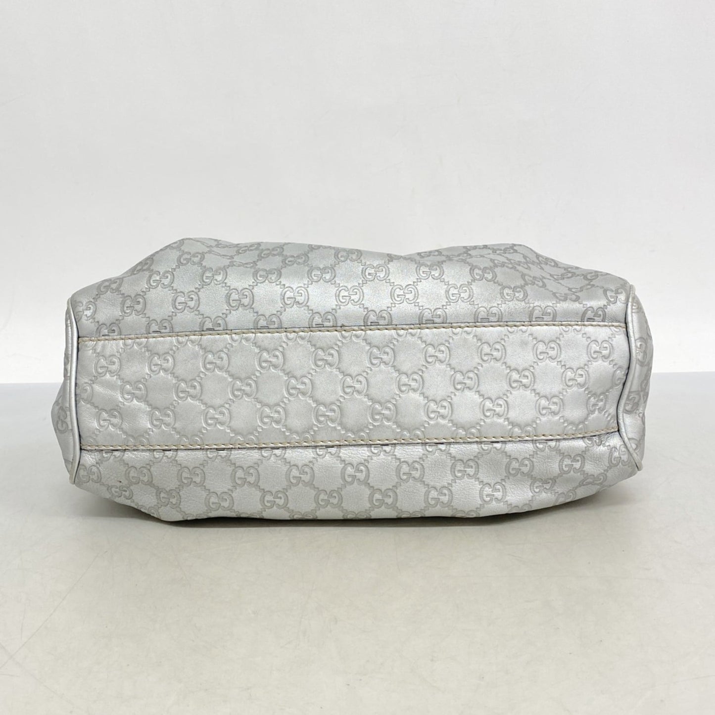 Gucci Silver Leather Handbag ( )