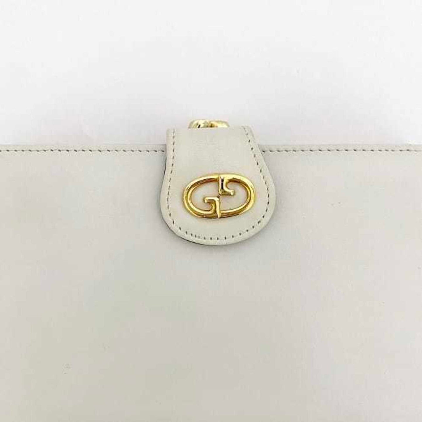 Gucci White Leather Wallet (Bi-Fold) ( )