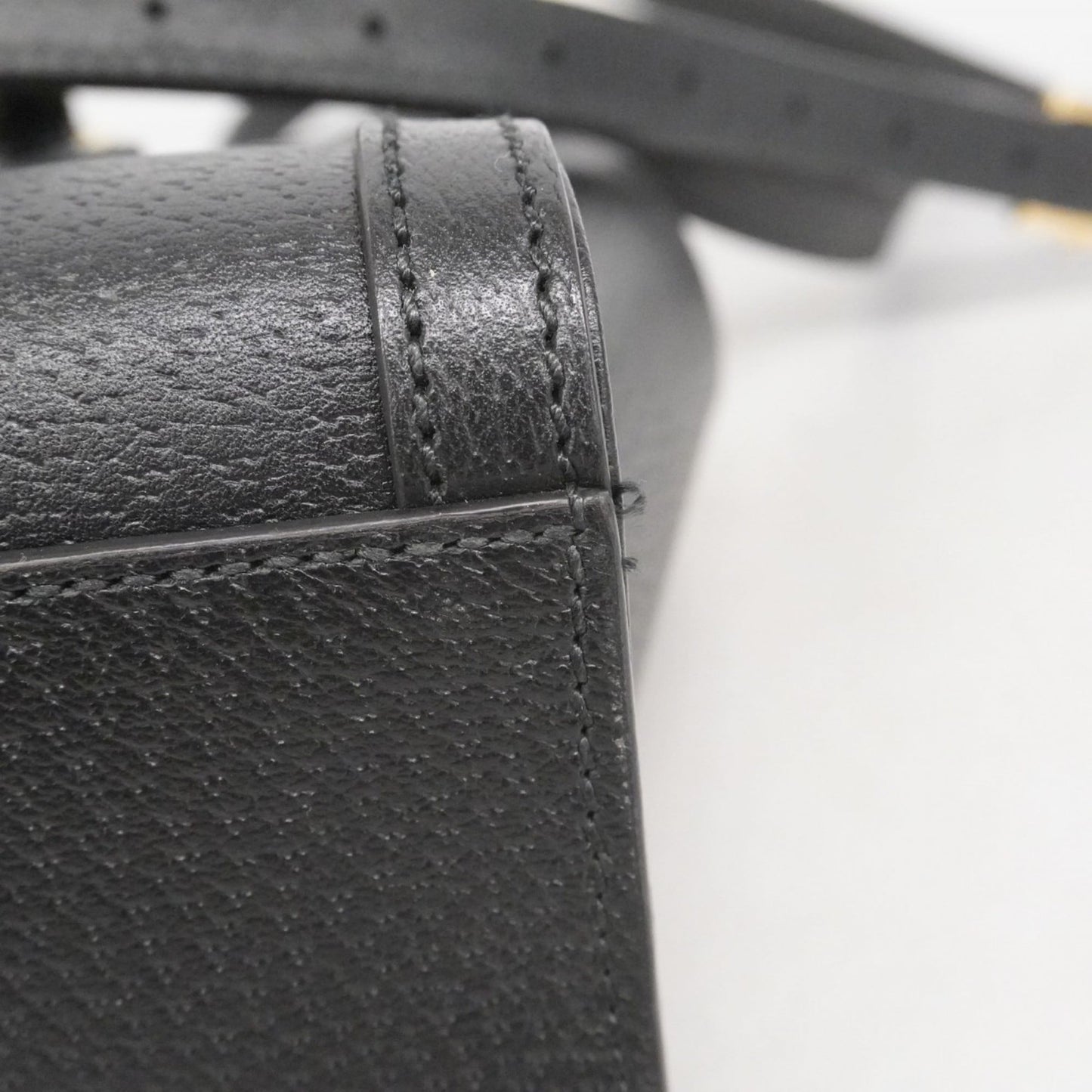 Gucci Black Leather Handbag ( )
