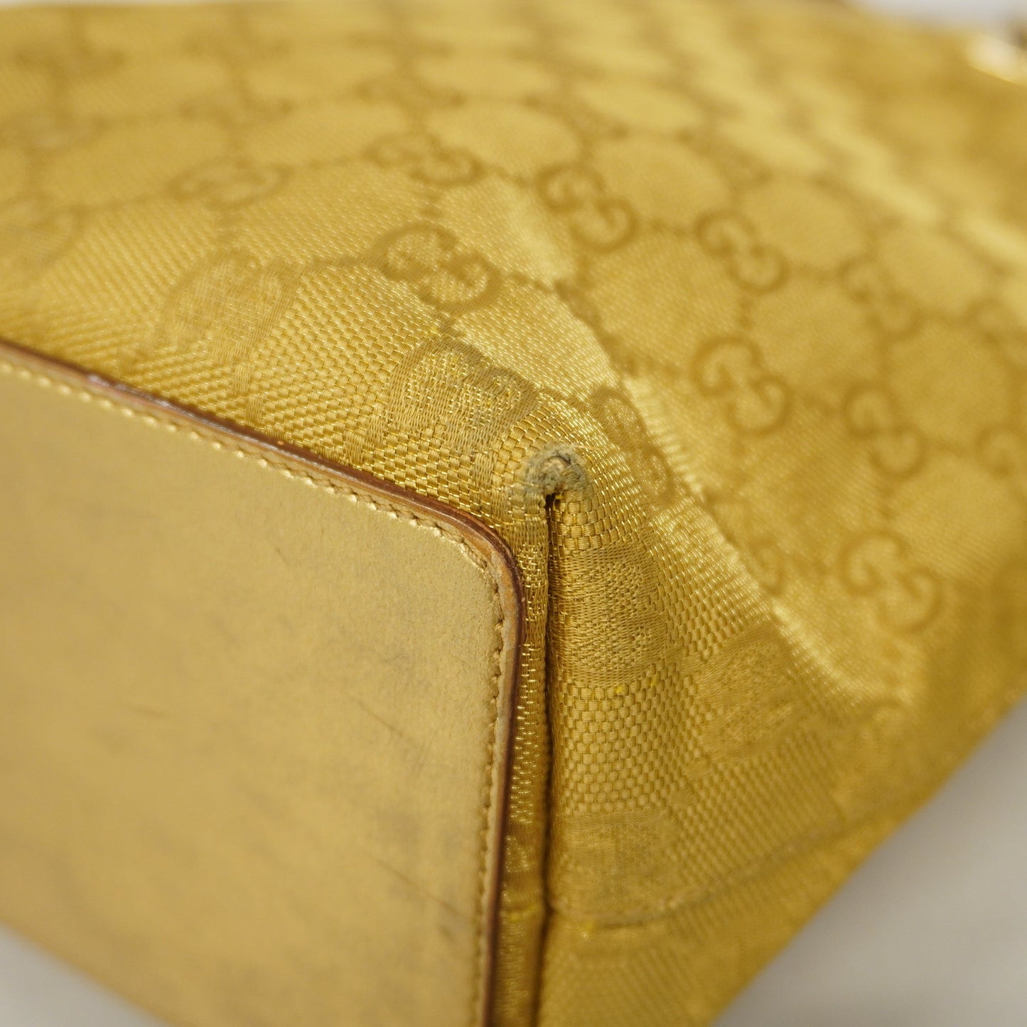 GUCCI Auth  002 1099 Women's GG Canvas Tote Bag Gold