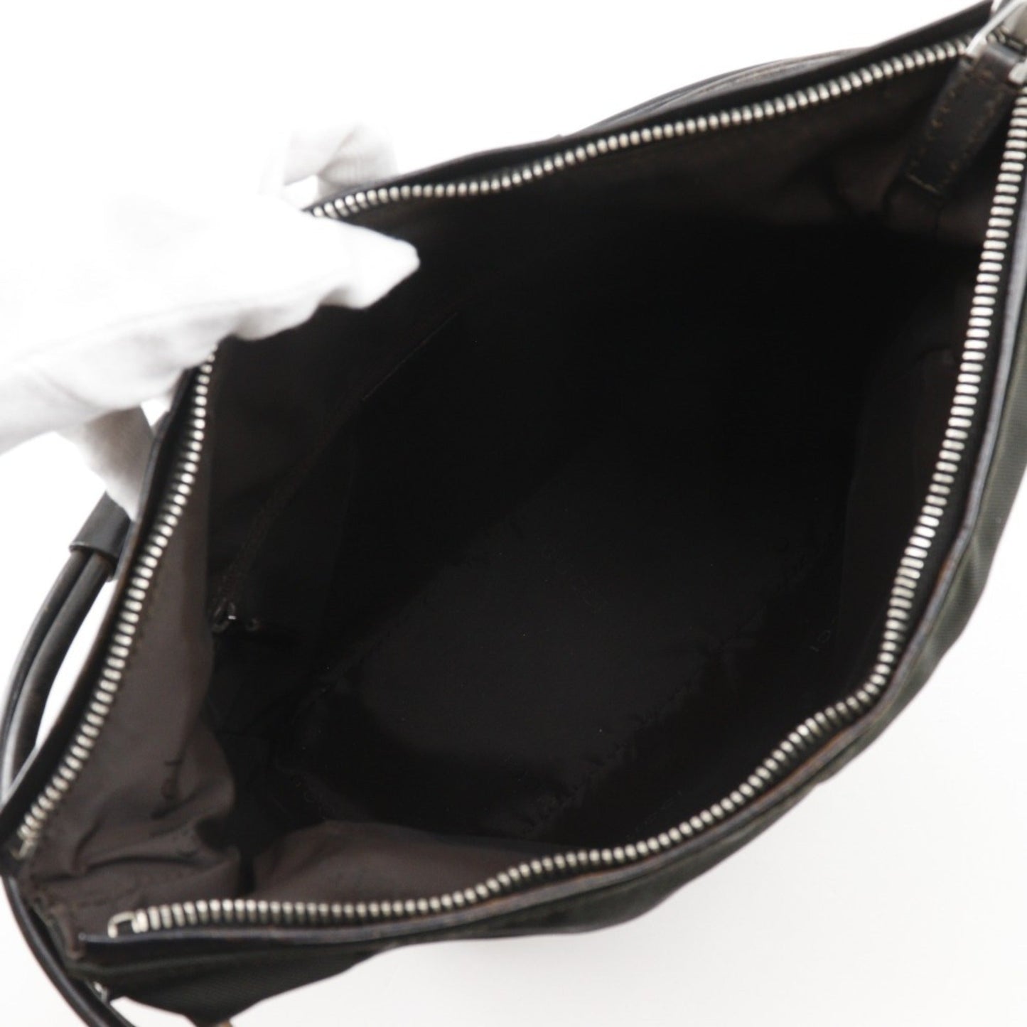Gucci Black Nylon Canvas Shoulder Bag ( )
