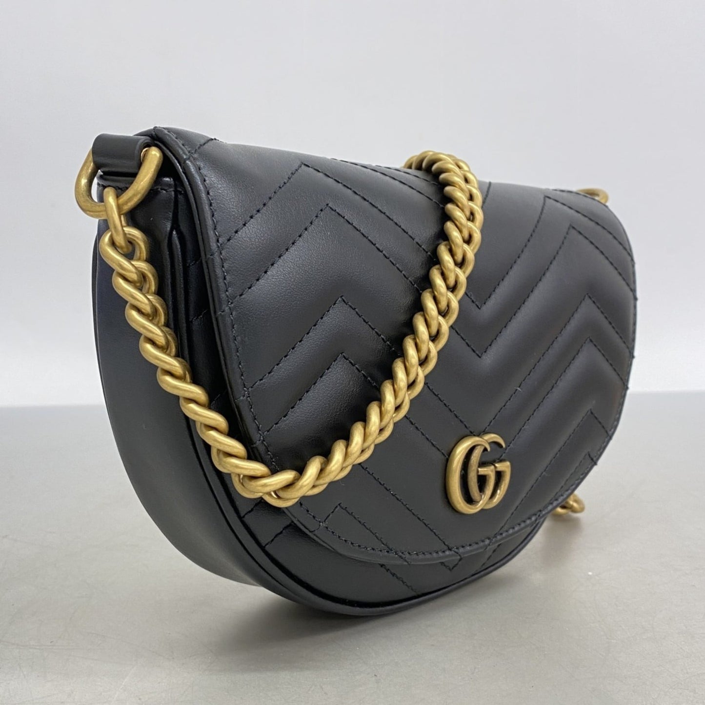 Gucci Black Leather Shoulder Bag ( )