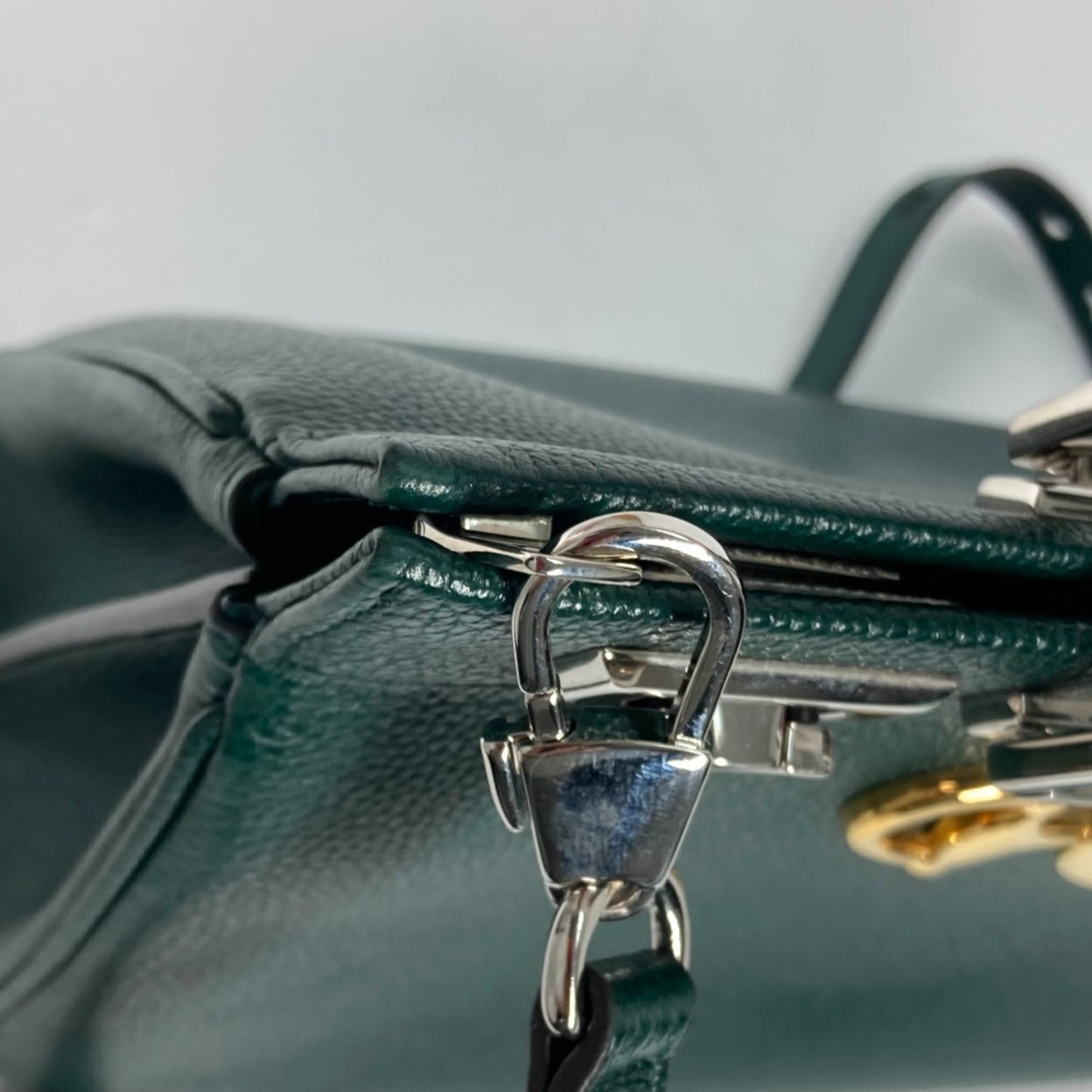 Gucci Green Leather Handbag ( )