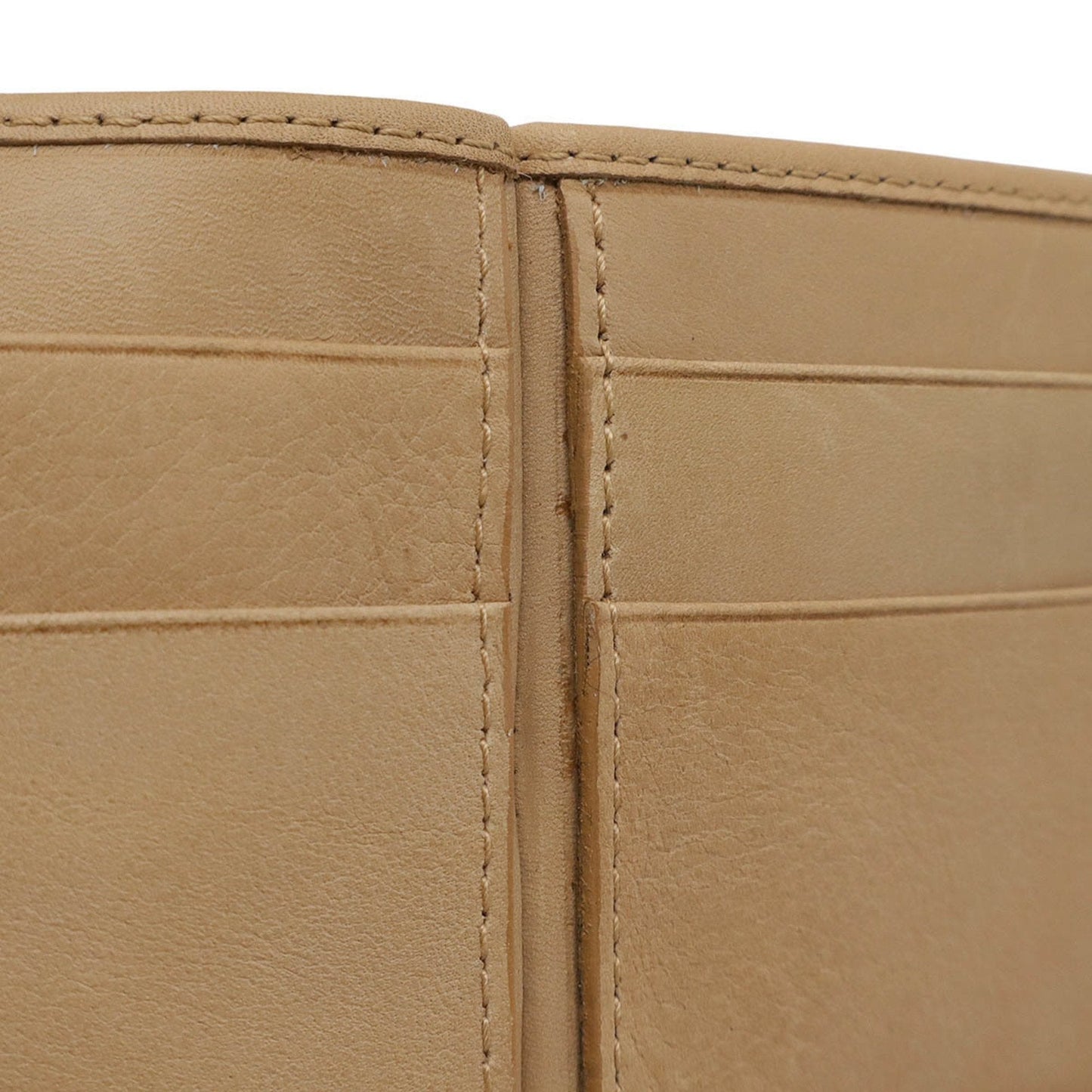Gucci Beige Leather Money Clip ( )