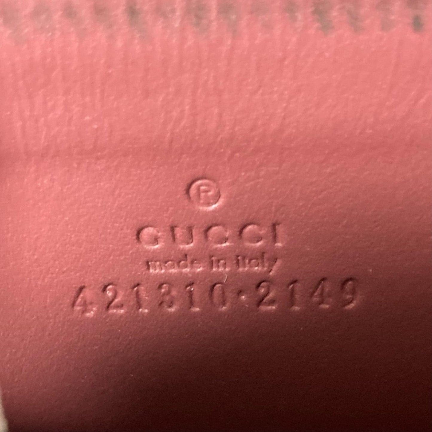 Gucci Multi-Color Pink Coin Purse/Coin Case ( )