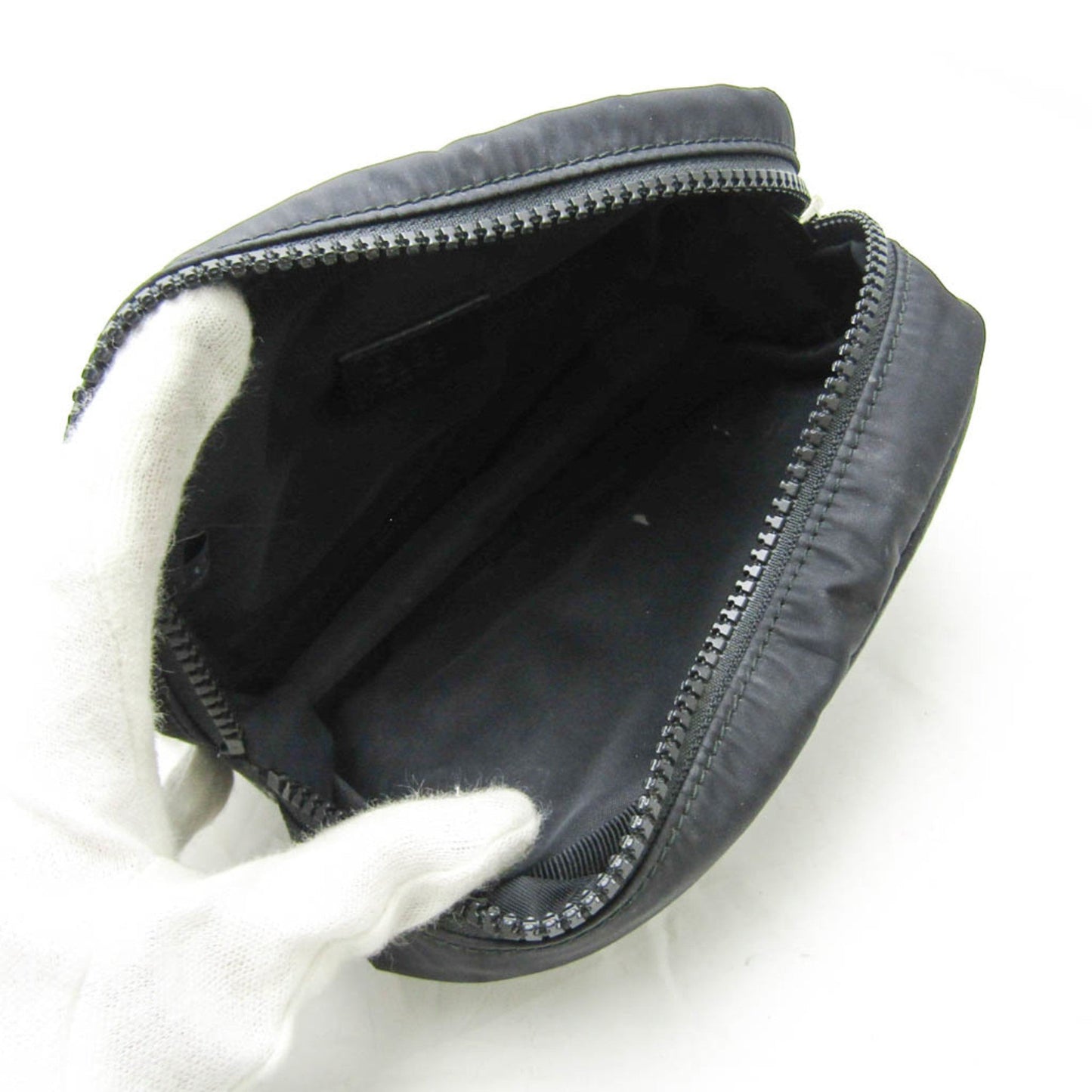 Gucci Black Nylon Pouch ( )