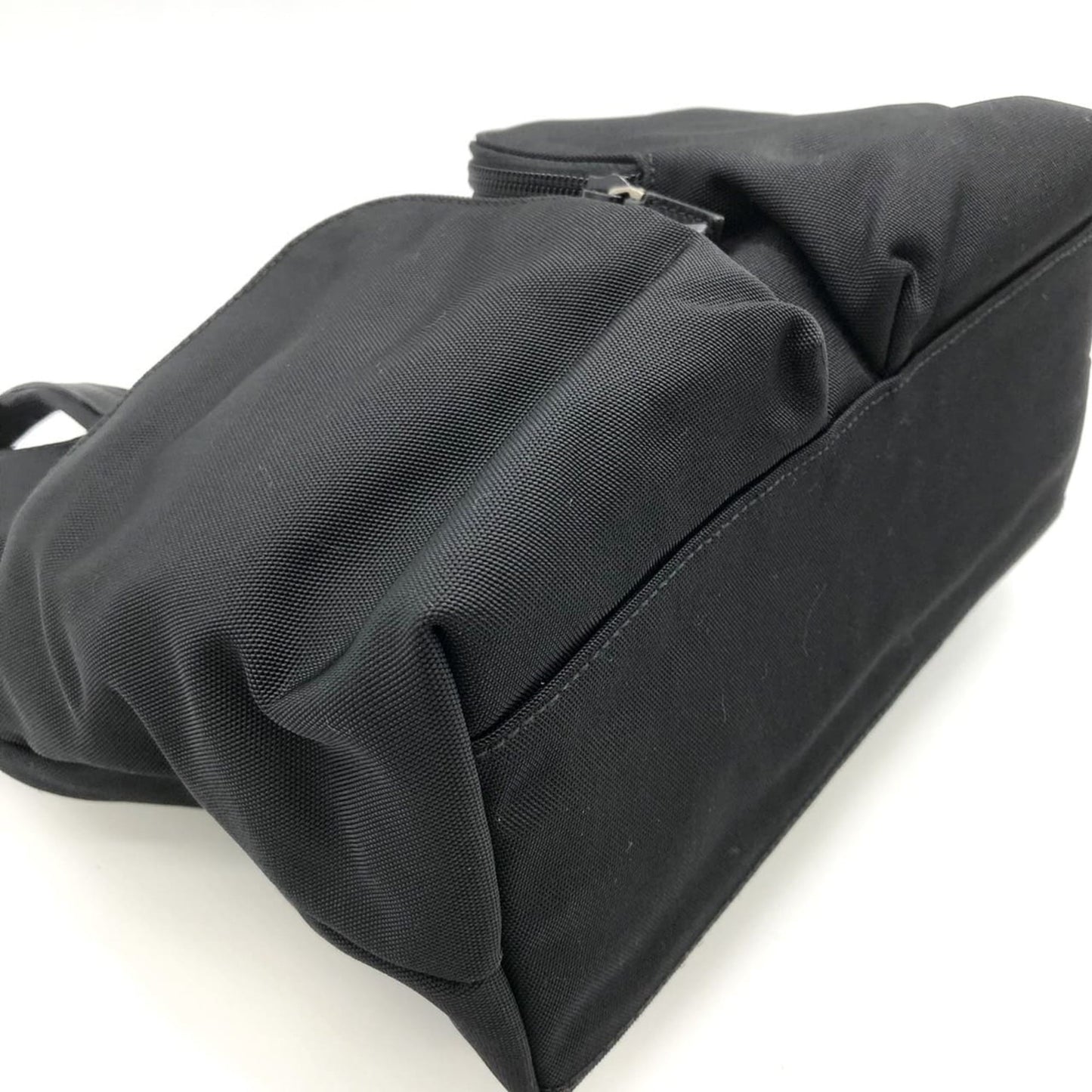 Gucci Black Nylon Leather Handbag ( )