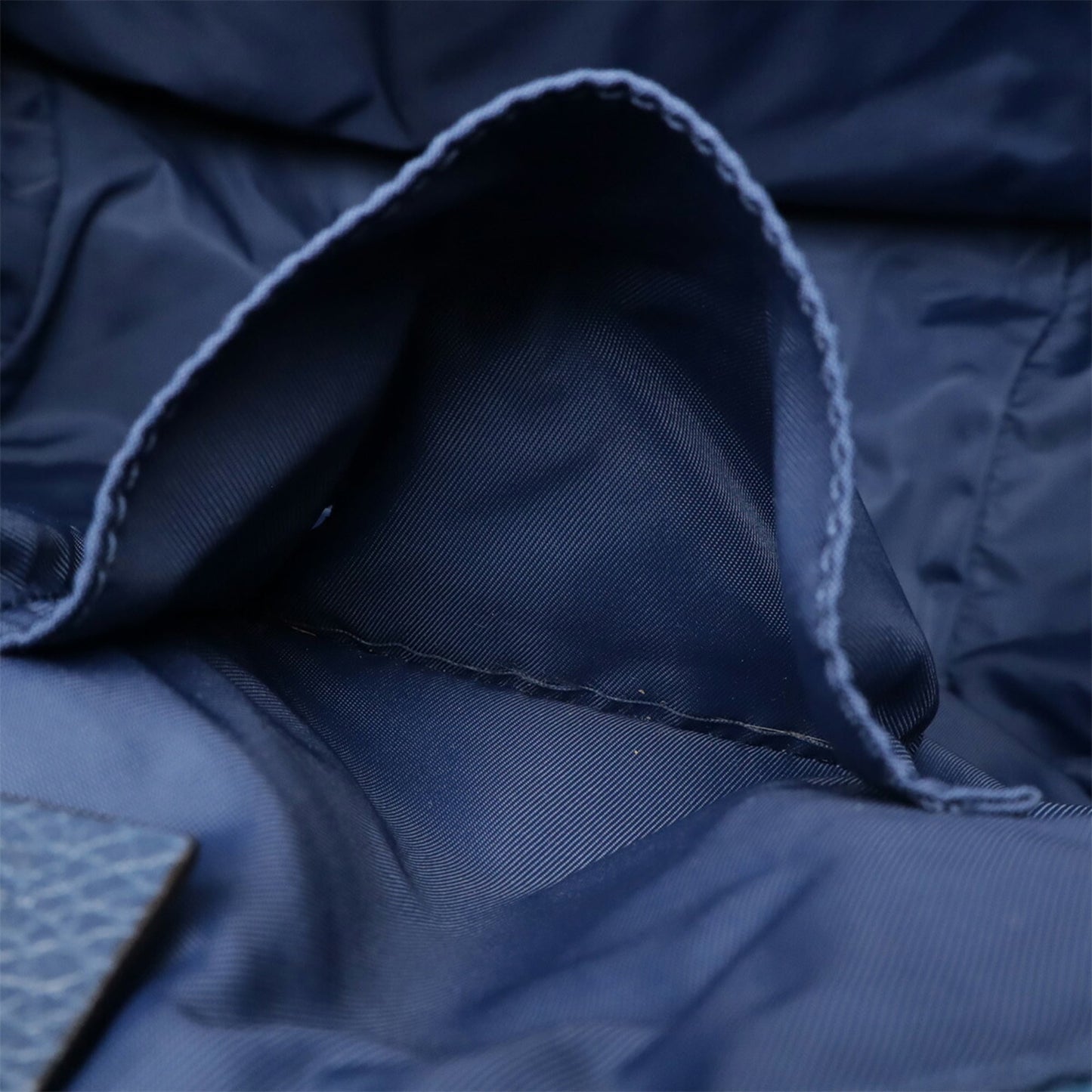 Gucci Navy Nylon Leather Backpack ( )