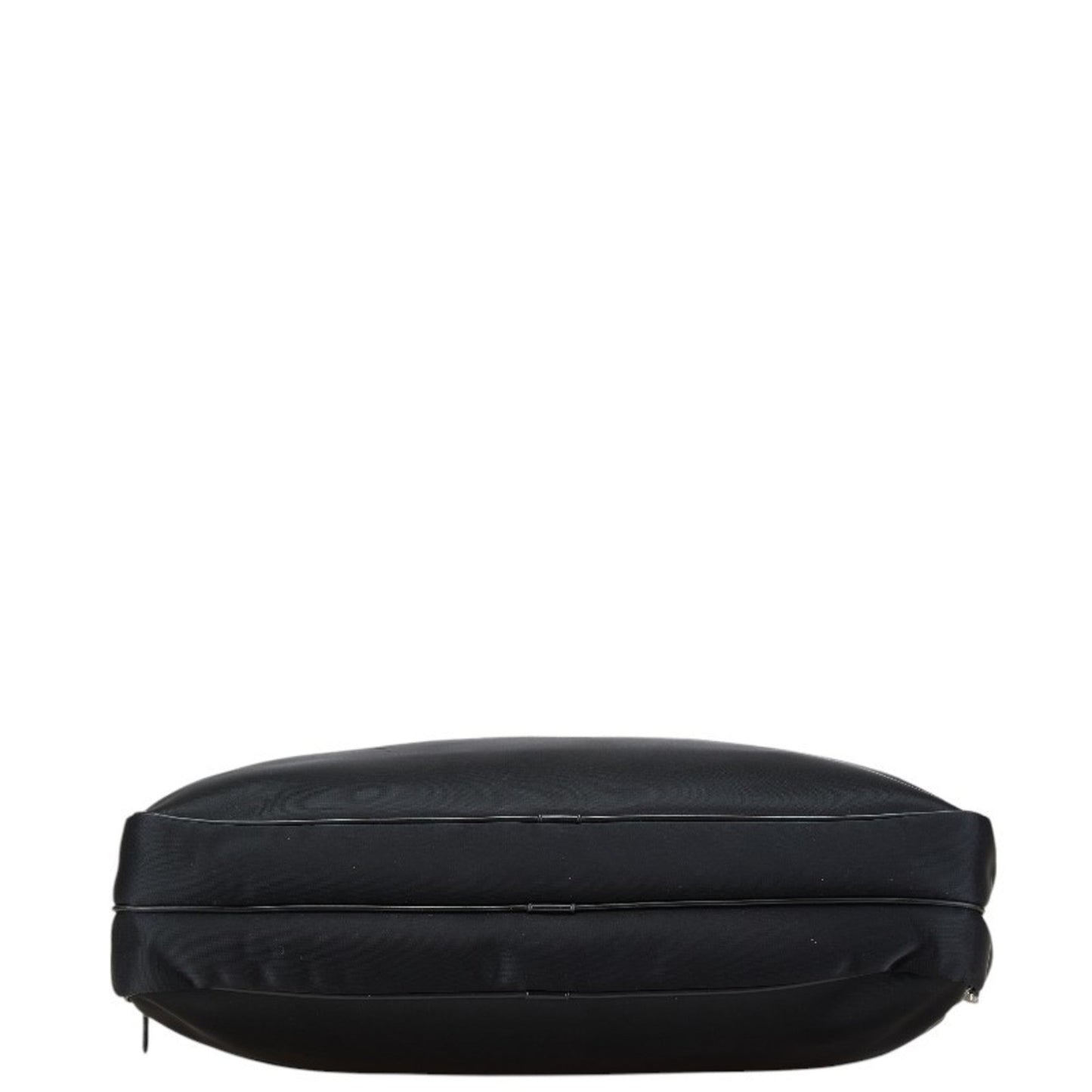 Burberry Black Nylon Leather Shoulder Bag ( )
