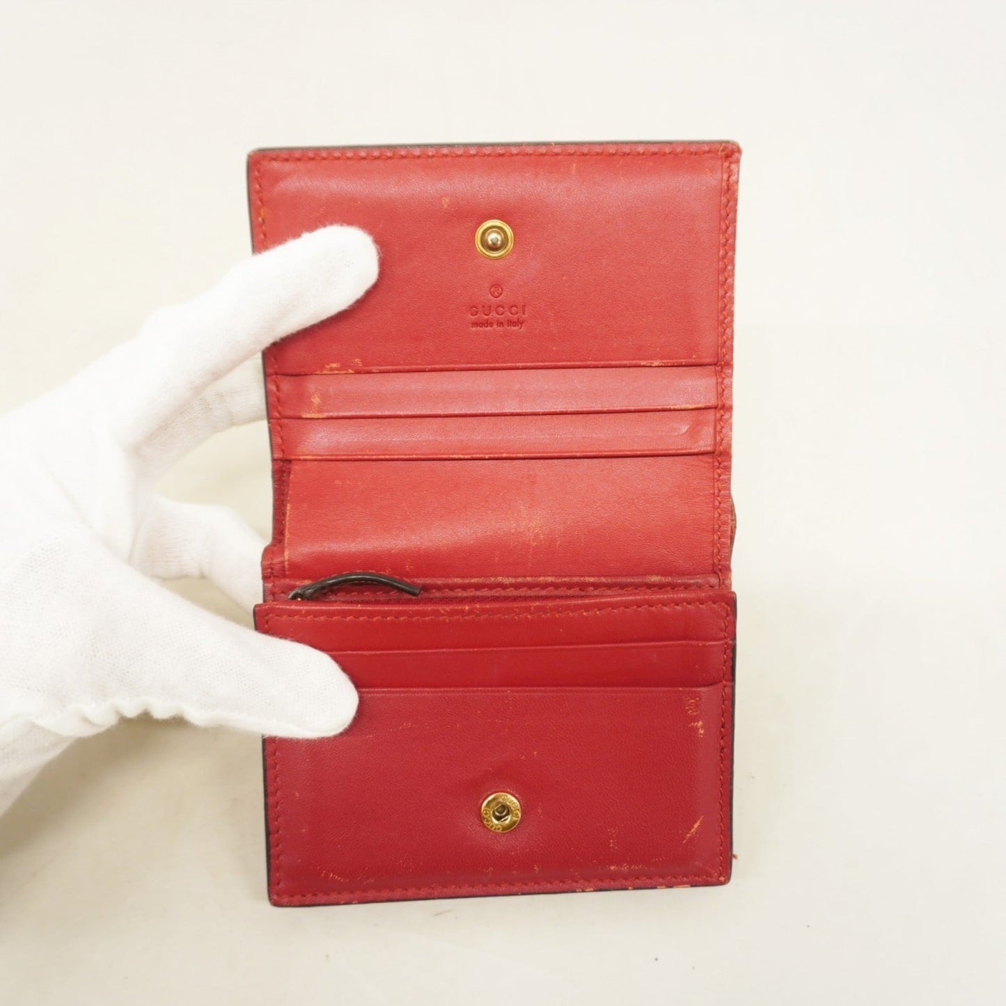 Gucci Brown Red Color Pvc Wallet (Bi-Fold) ( )