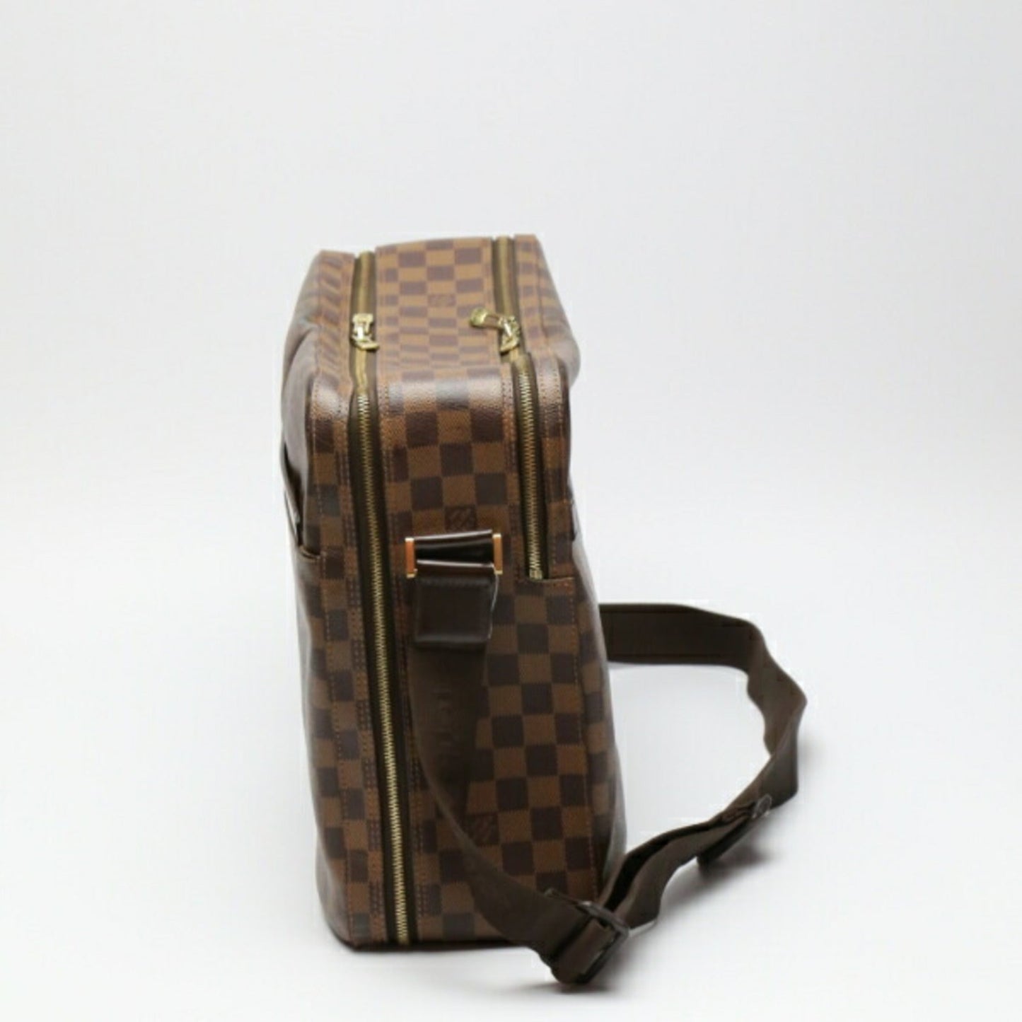 LOUIS VUITTON Dorsoduro Damier N45251 Shoulder Bag LV