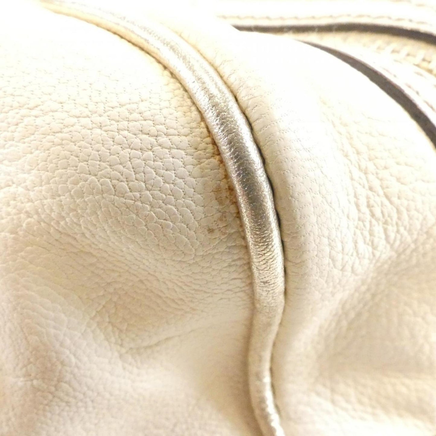 Gucci Ivory Leather Shoulder Bag ( )