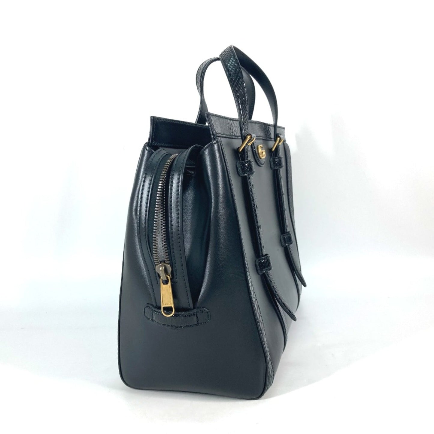 Gucci Black Leather Handbag ( )
