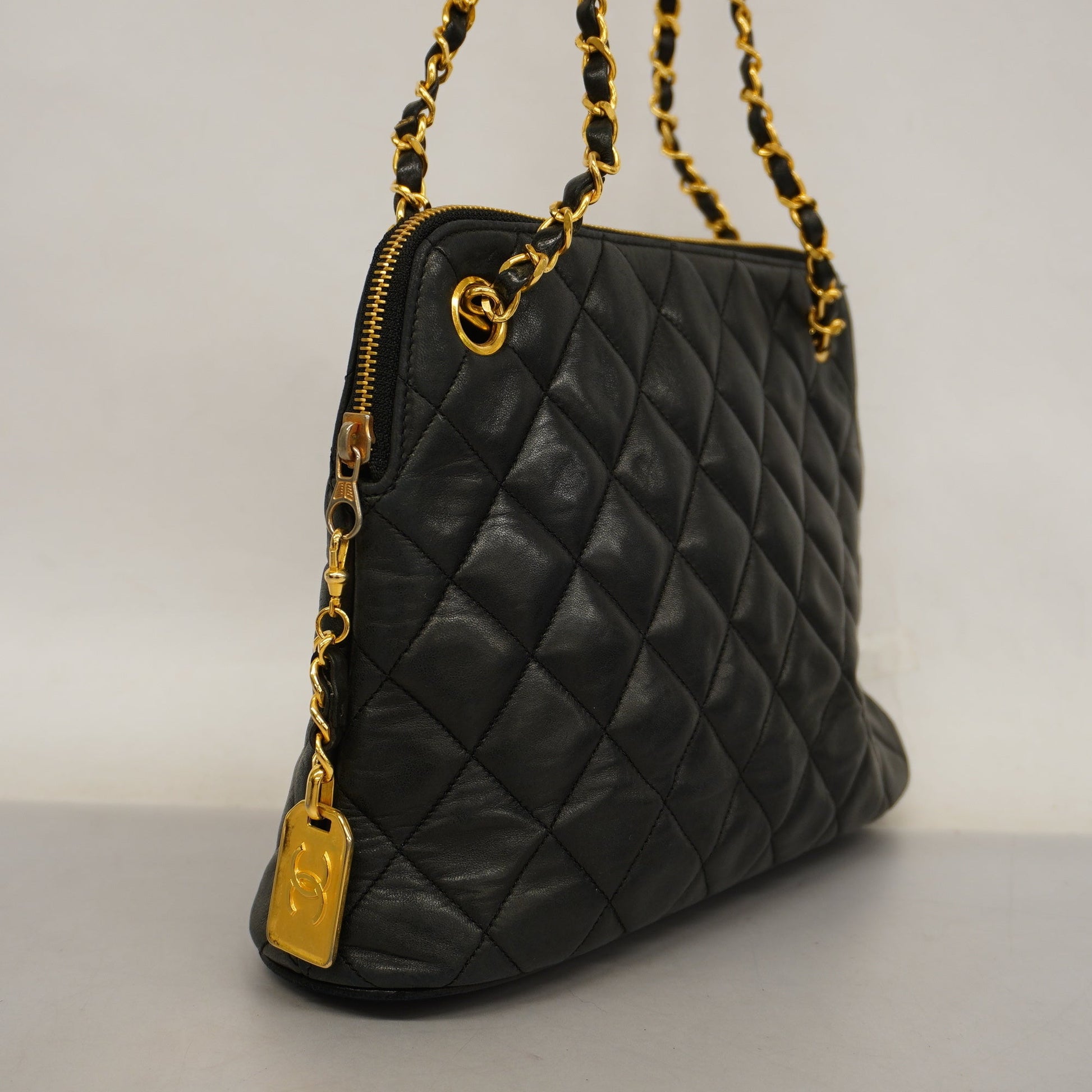 Chanel Matelassé Shoulder Bag - Ewore Bags
