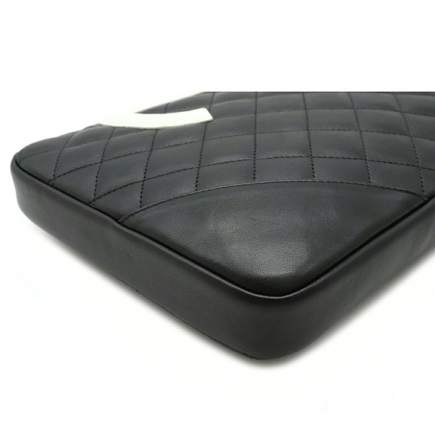 Chanel Pochette Shoulder Bag - Ewore Bags