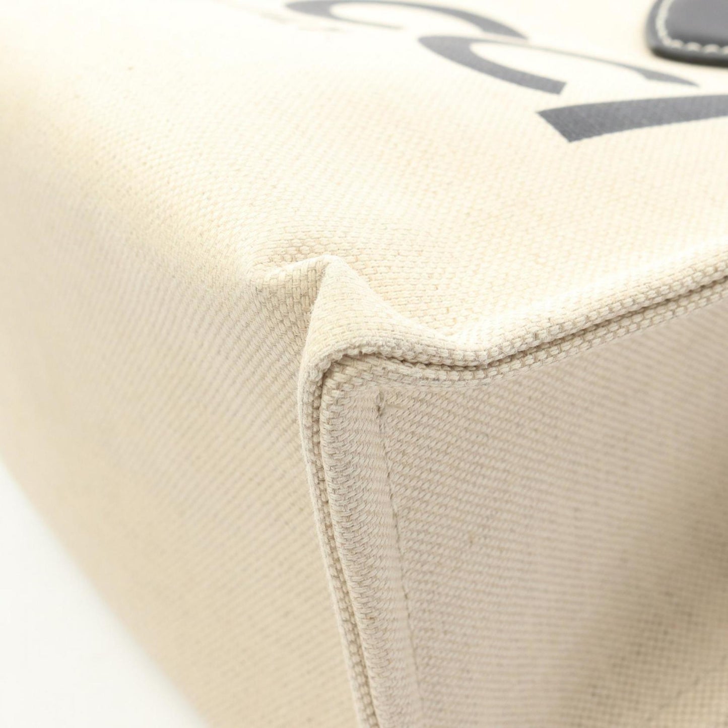 Gucci Ivory Navy Canvas Leather Pouch Tote Bag ( )