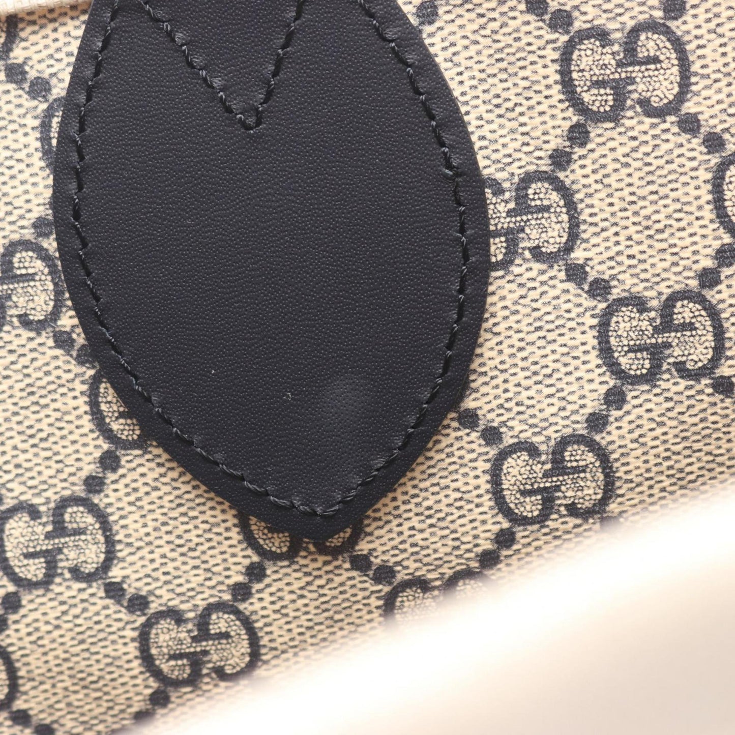 Gucci Ivory Navy Canvas Leather Tote Bag ( )