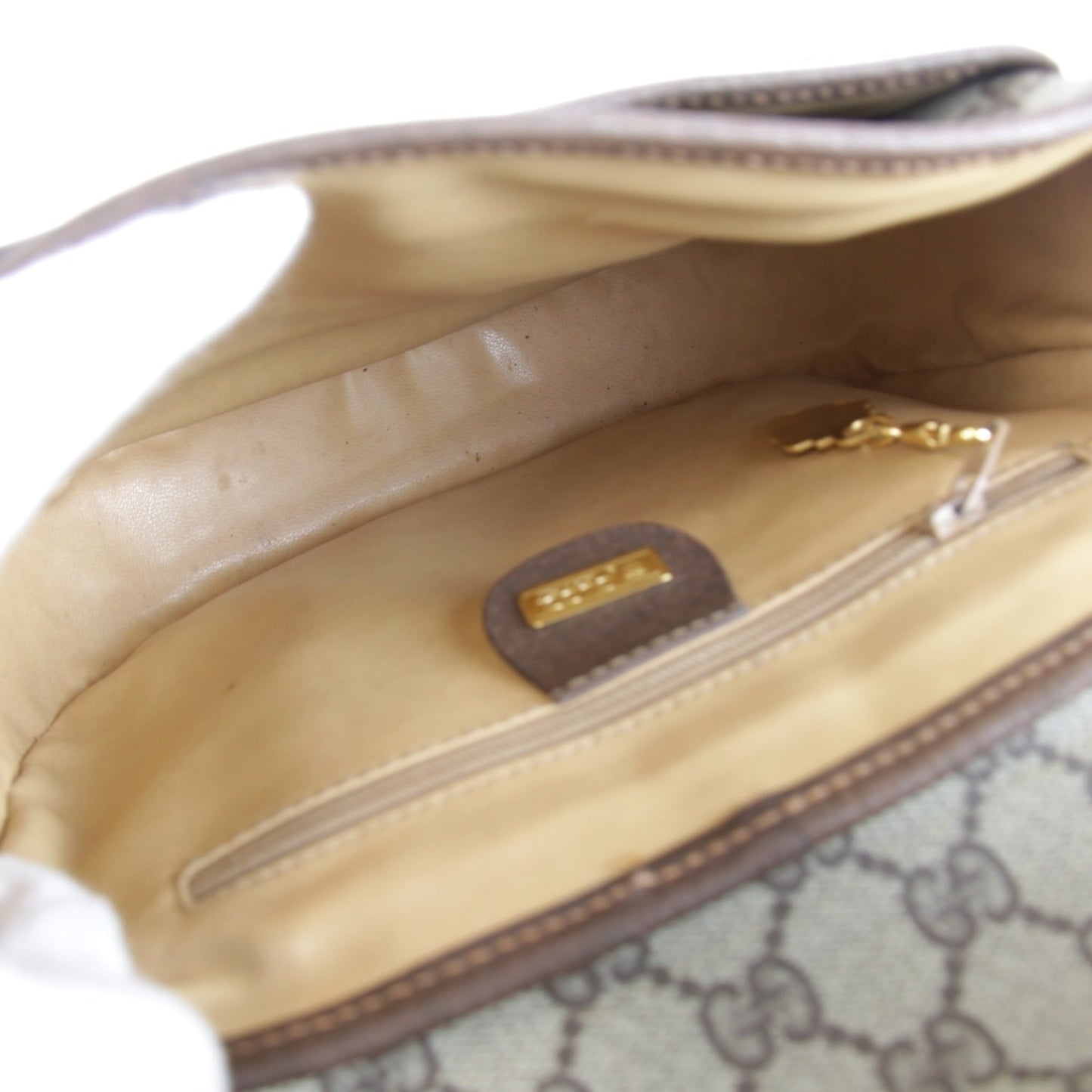 Gucci Brown Gg Supreme Shoulder Bag ( )