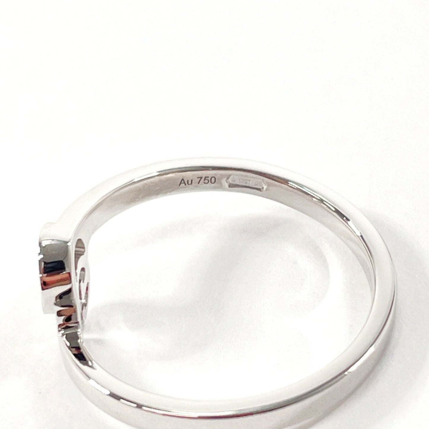Gucci Silver White Gold (18K) Band Ring ( )