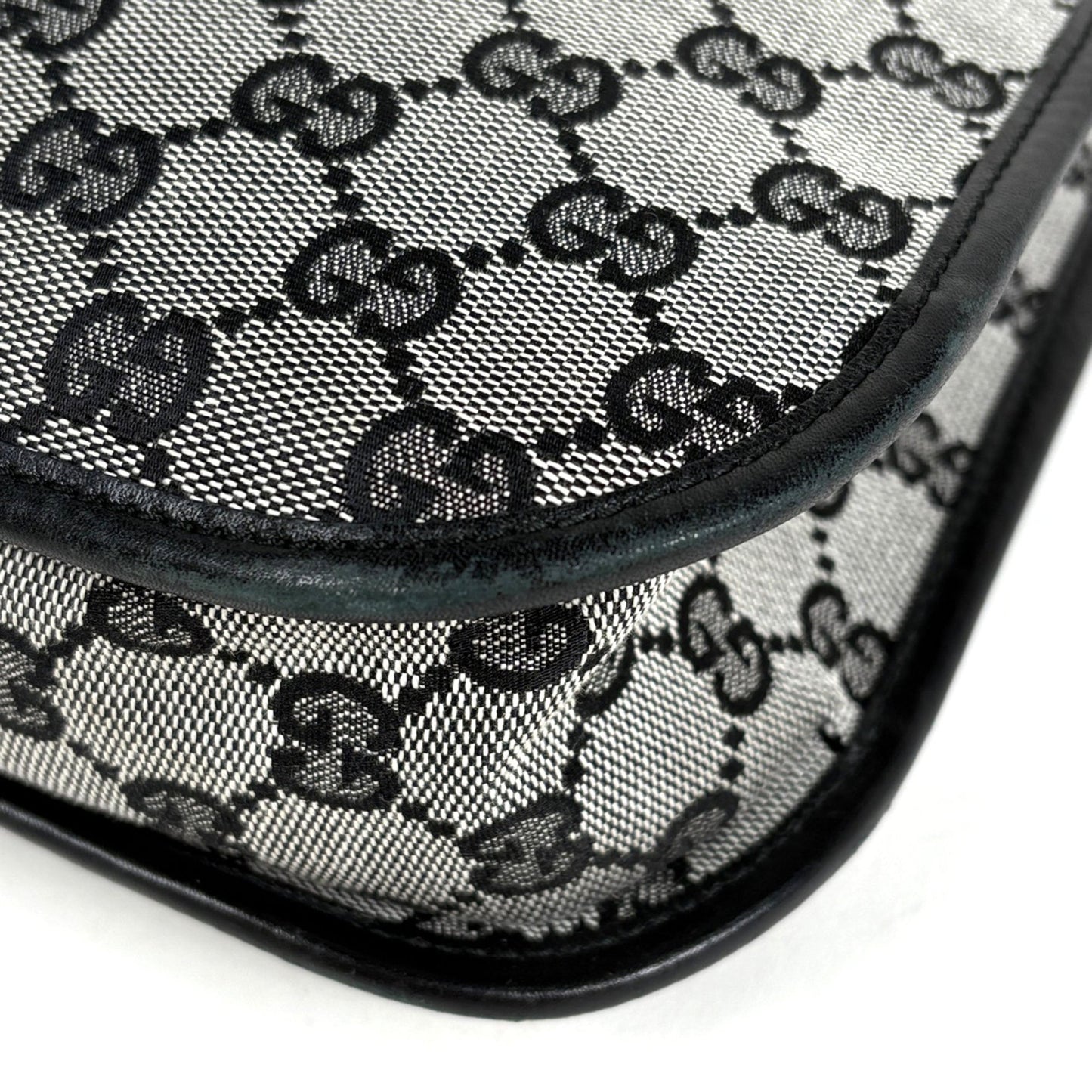 Gucci Black Gg Canvas Leather Shoulder Bag ( )
